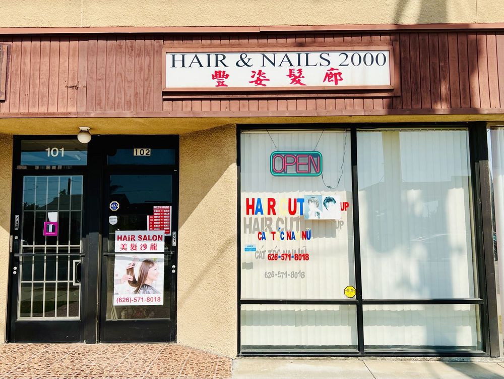 Hair & Nails 2000
