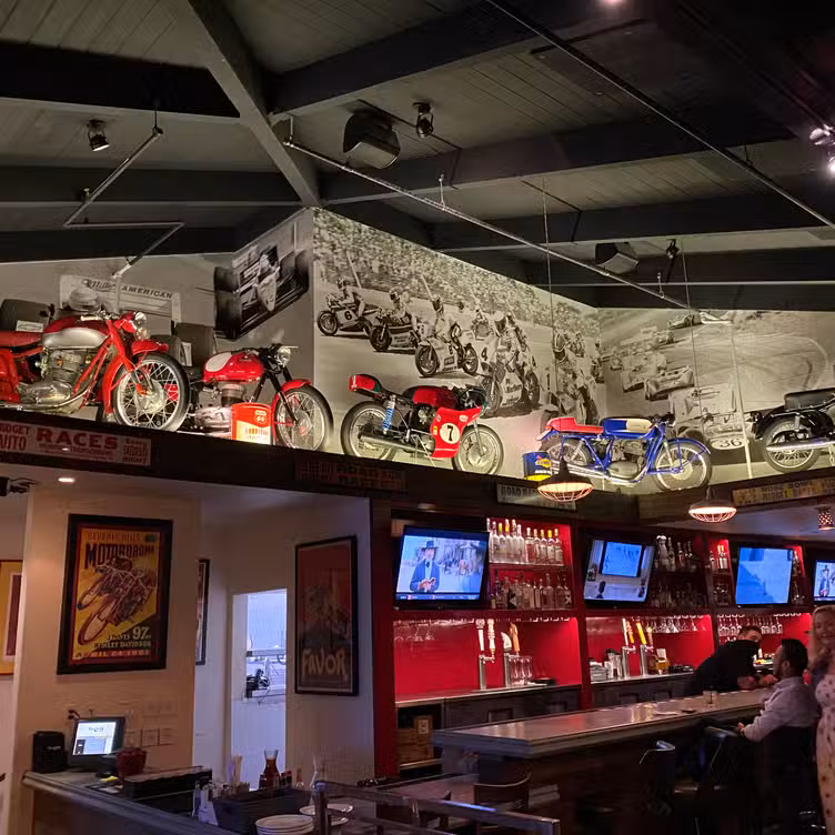 Photo credit: opentable