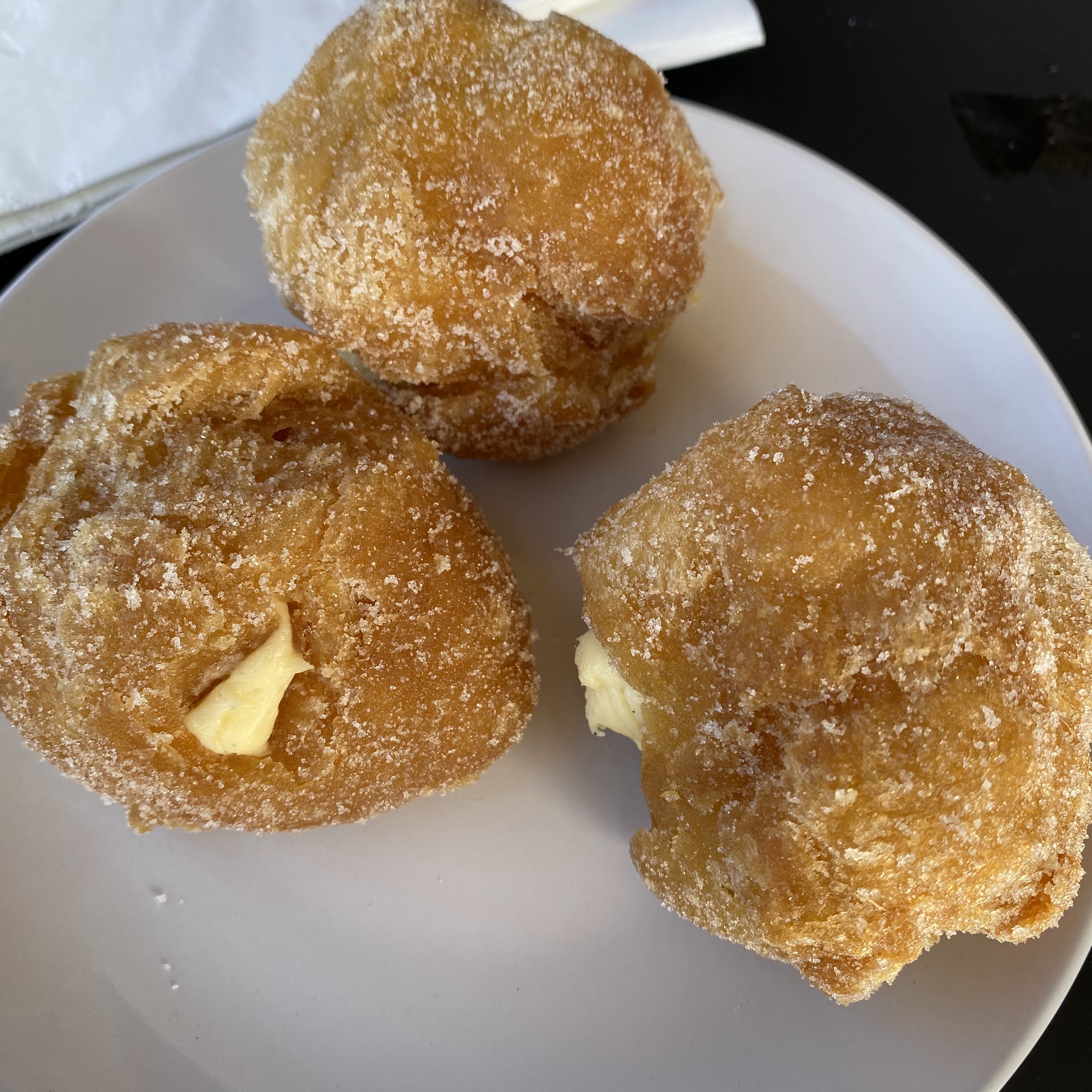 Carrara's Pastries | Restaurant, Gelato & Coffee Moorpark