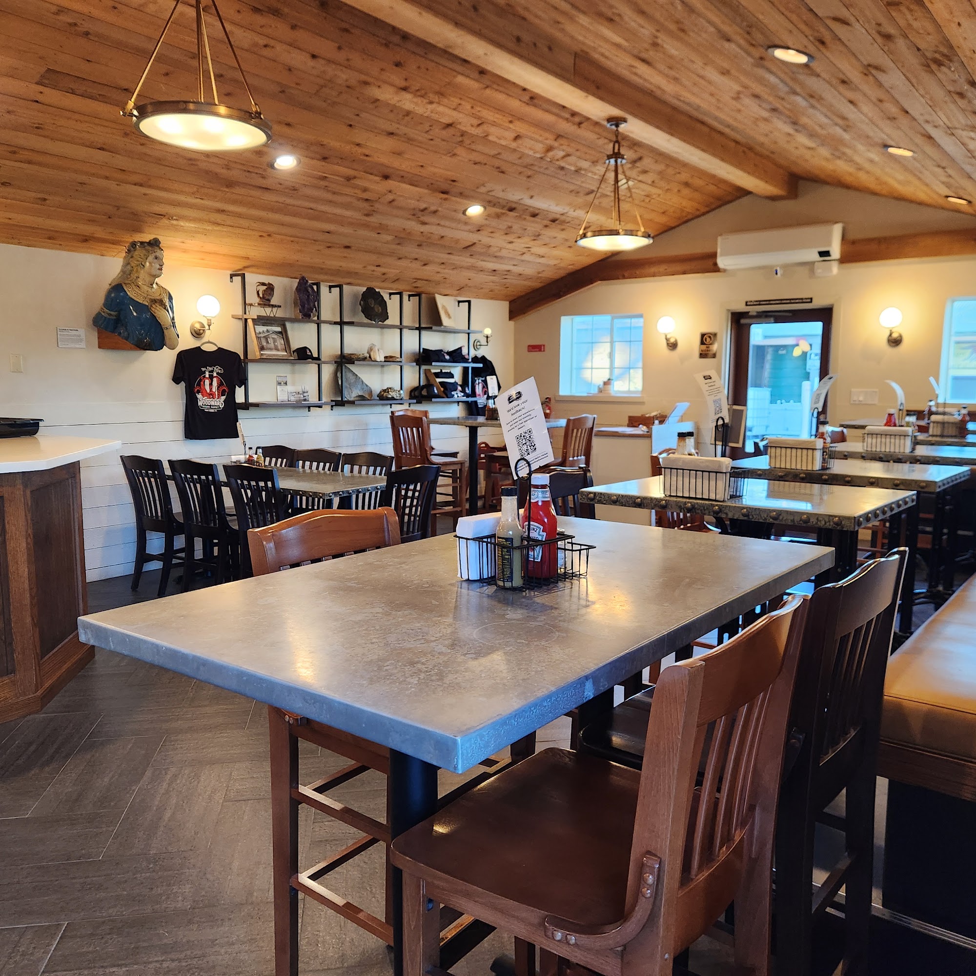 Woodward Marine Market Moss Landing