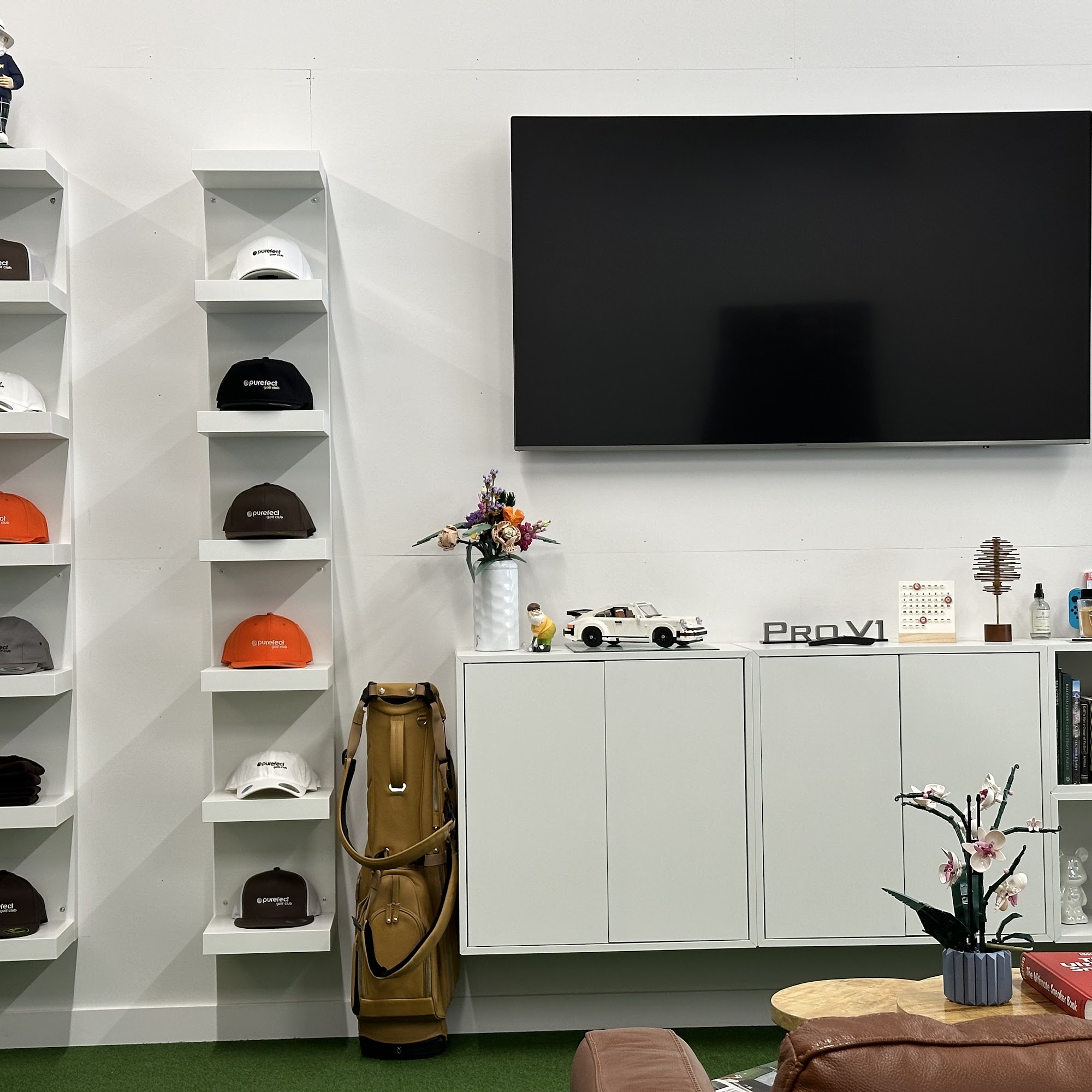 Purefect Golf Club 2480 Oak St unit b, Napa California 94559