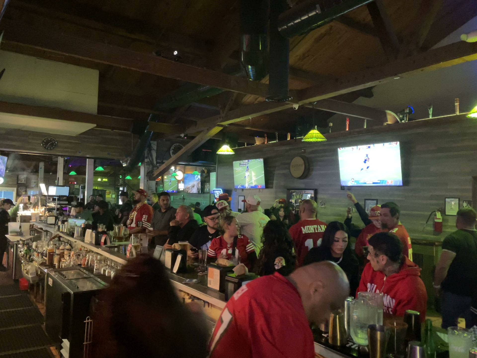 O'Sullivan's Sports Pub - Full Bar, an Irish Kitchen, 27 Draft Beers, Sports & Entertainment Newark