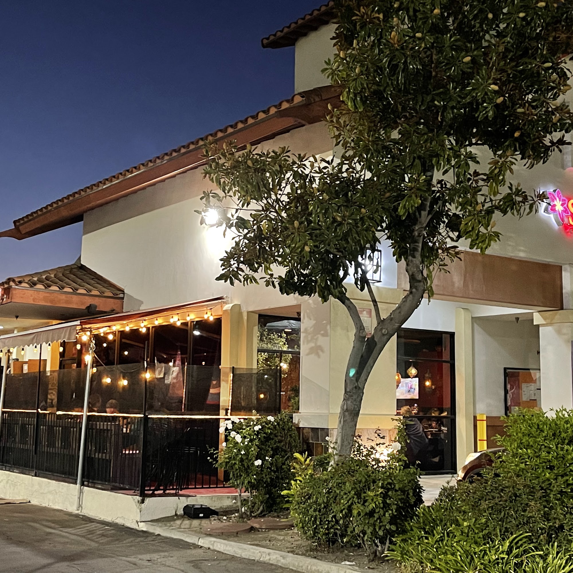 Saffron Indian Cuisine & Bar Newbury Park