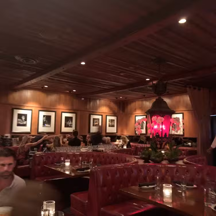 Photo credit: opentable