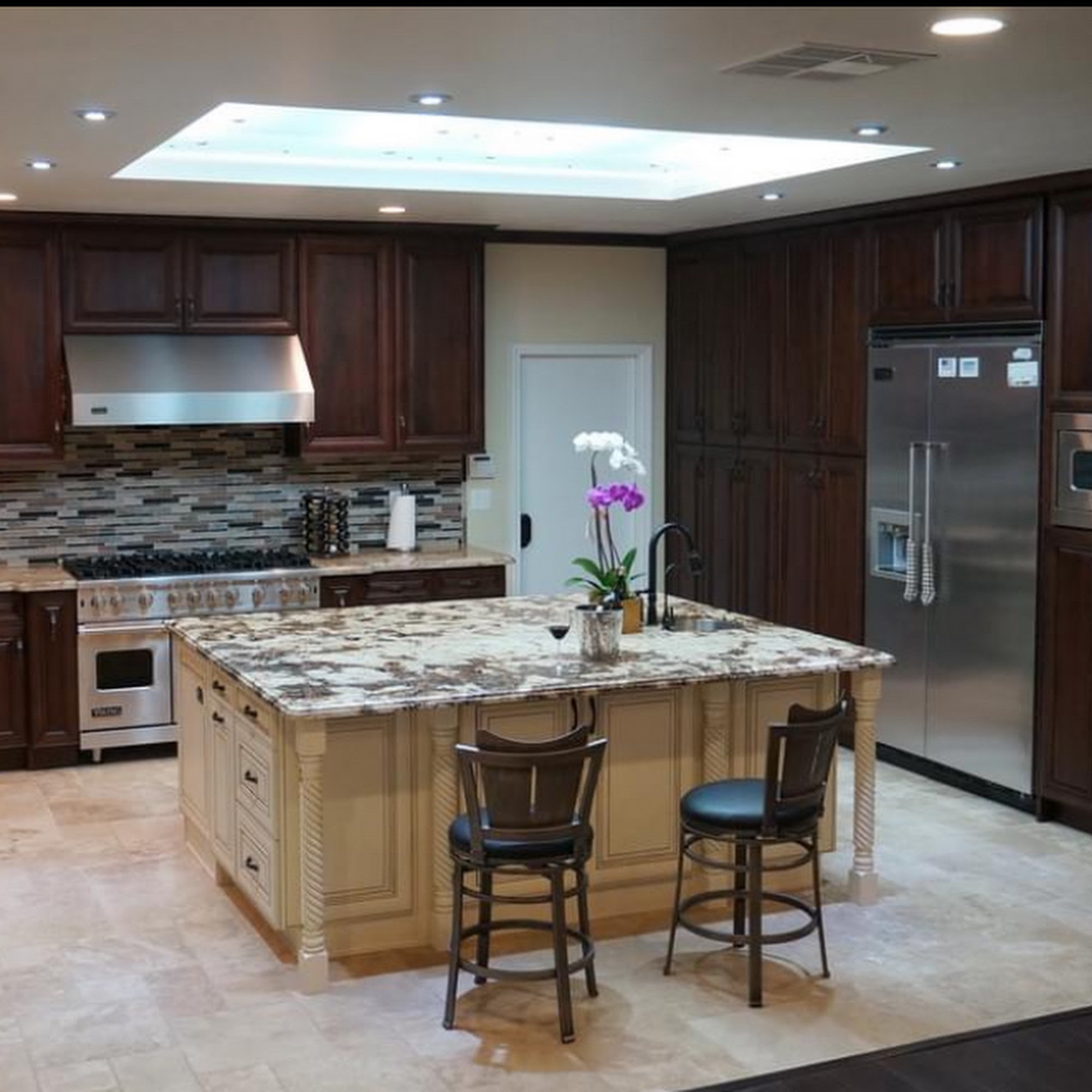 United Bros Kitchens INC 1217 Sixth St #1D, Norco California 92860