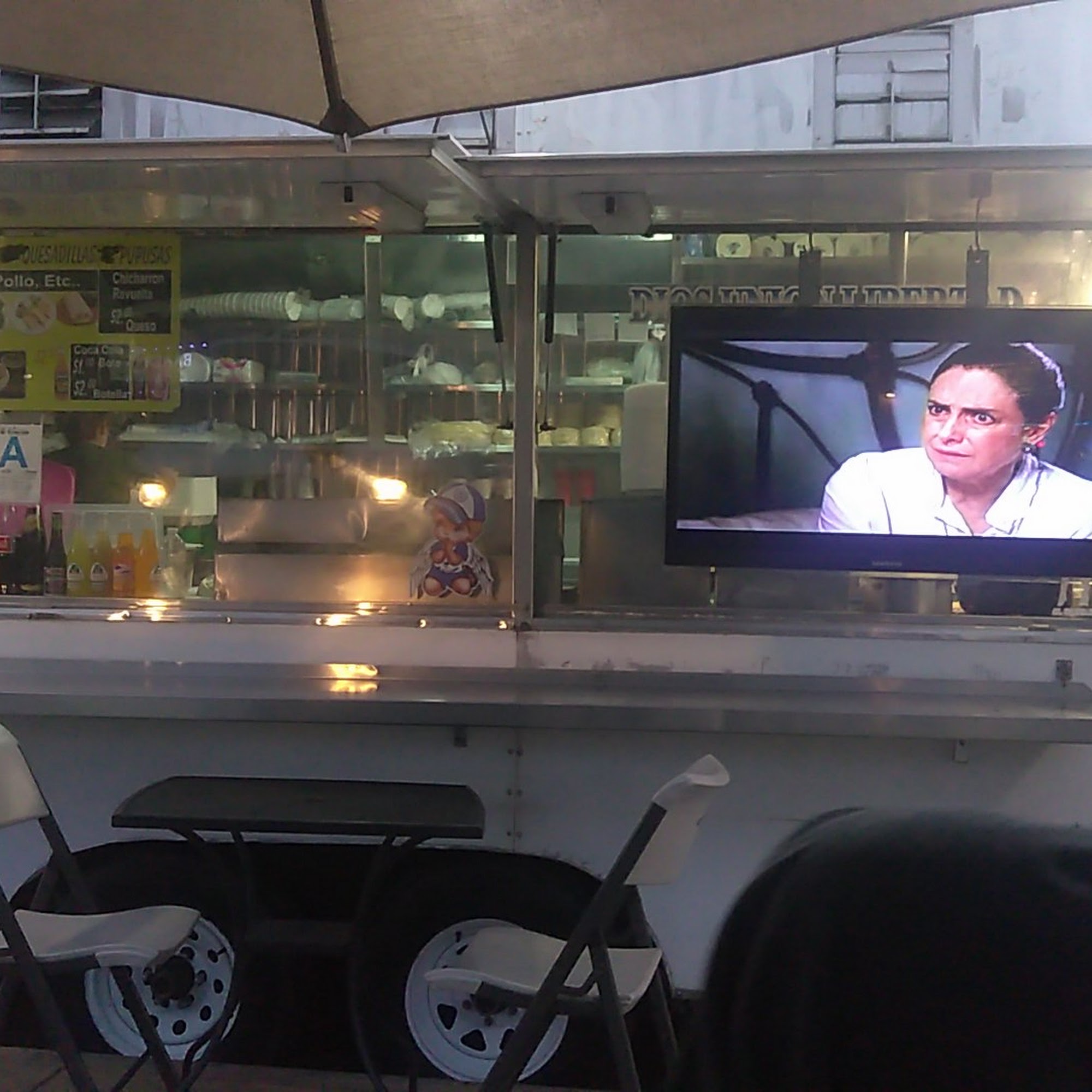 Molina’s Taco Truck