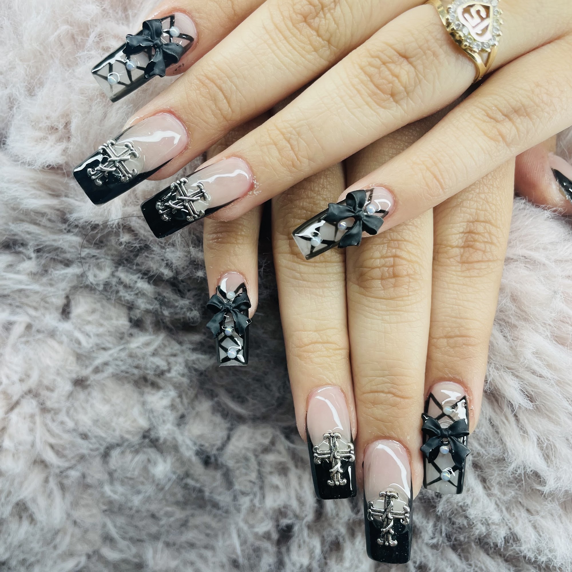 Queens studio Nails North Hollywood