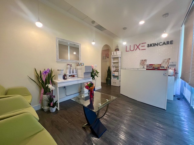 LUXE Skincare Northridge, CA 9514 Reseda Blvd #13, Northridge California 91324
