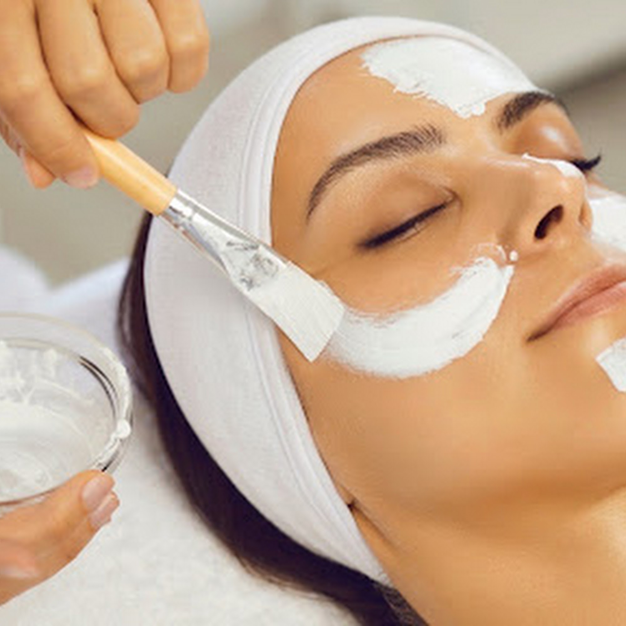 The LA Facial & Massage Co.