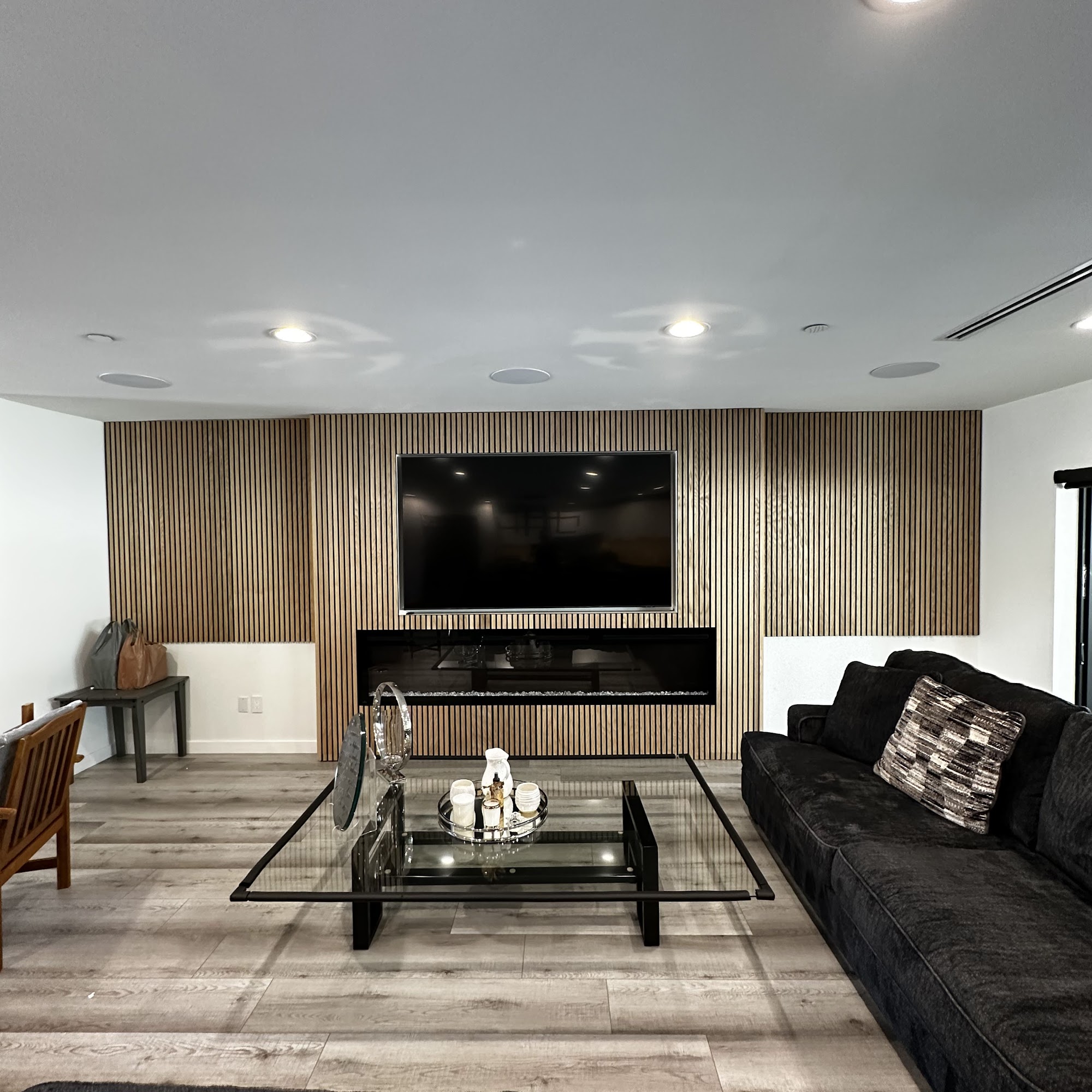 True Furniture - Custom Kitchen Cabinets | Closets | Cabinet Installation in Los Angeles 19401 Parthenia St, Northridge California 91324