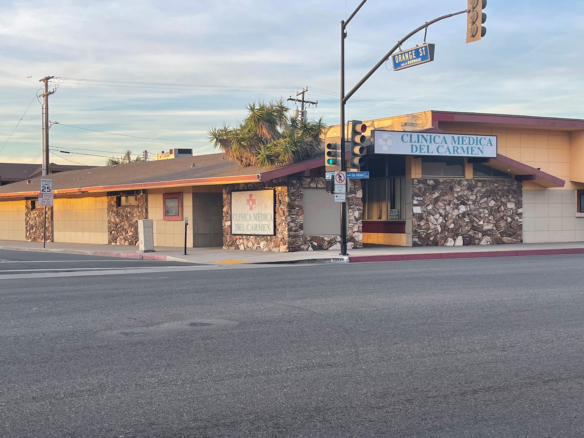 Clinica Medica Del Carmen