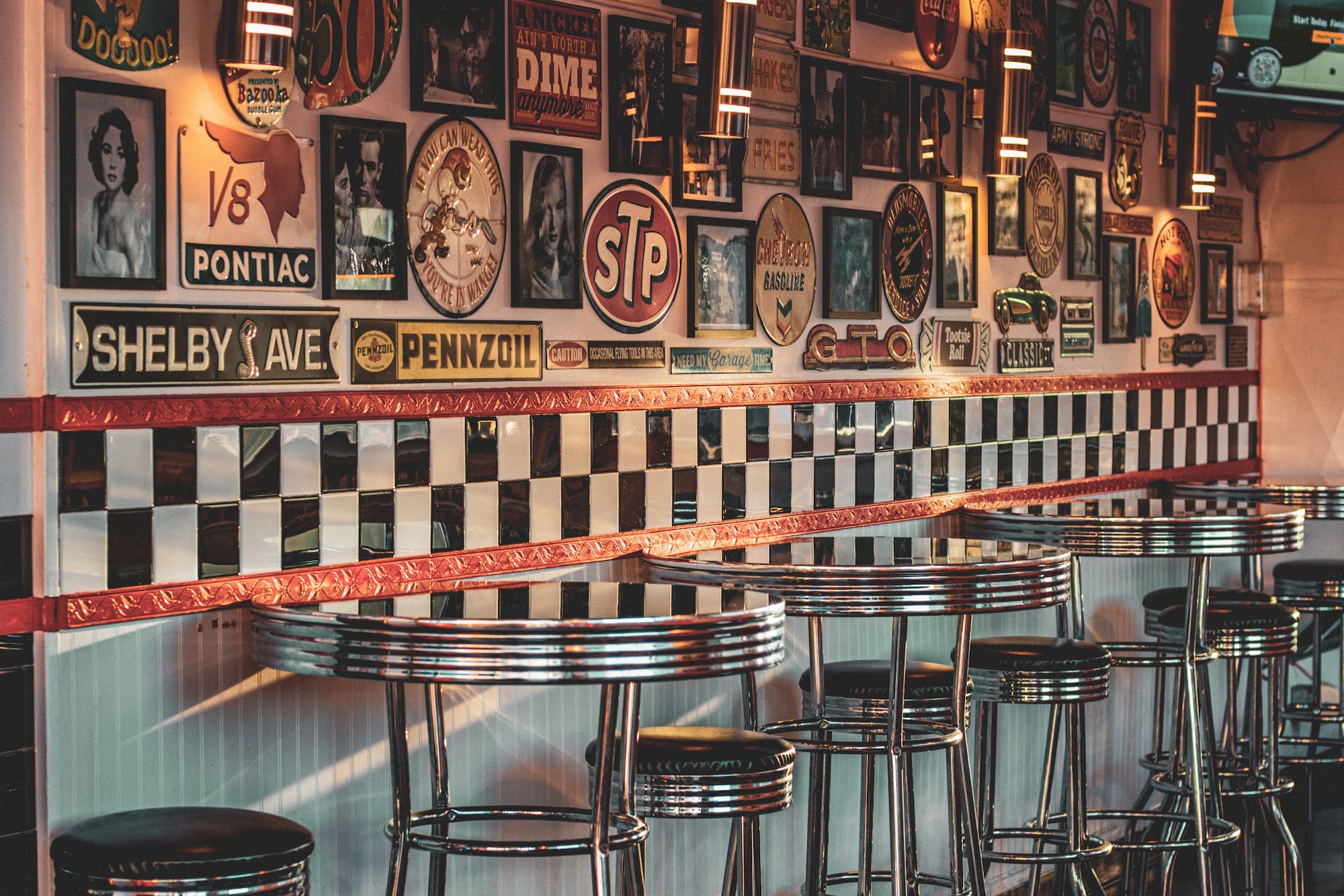 Sno-white Drive-In Oakdale