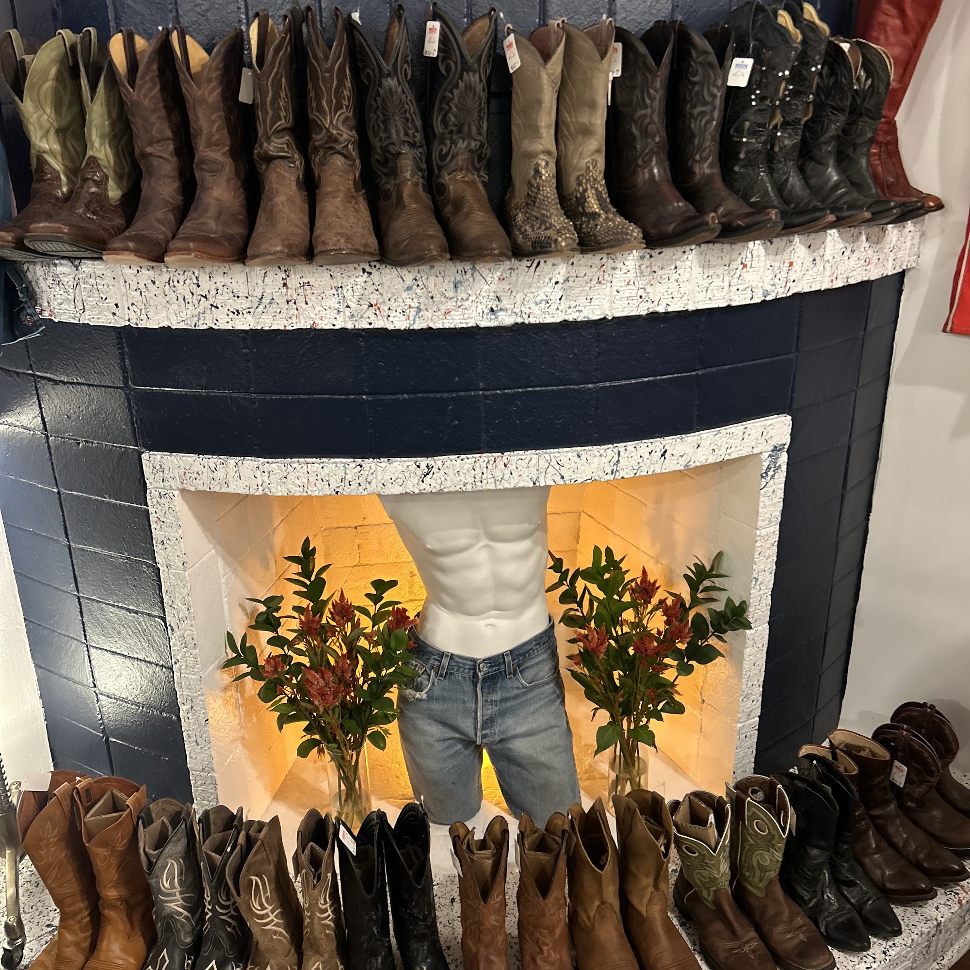 Vanishing Point Vintage Oakland