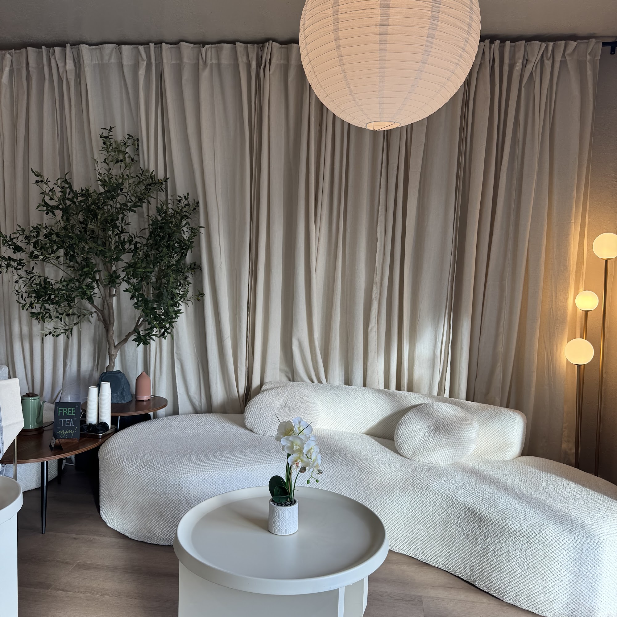 Deep Balance Massage 344 40th St, Oakland California 94609