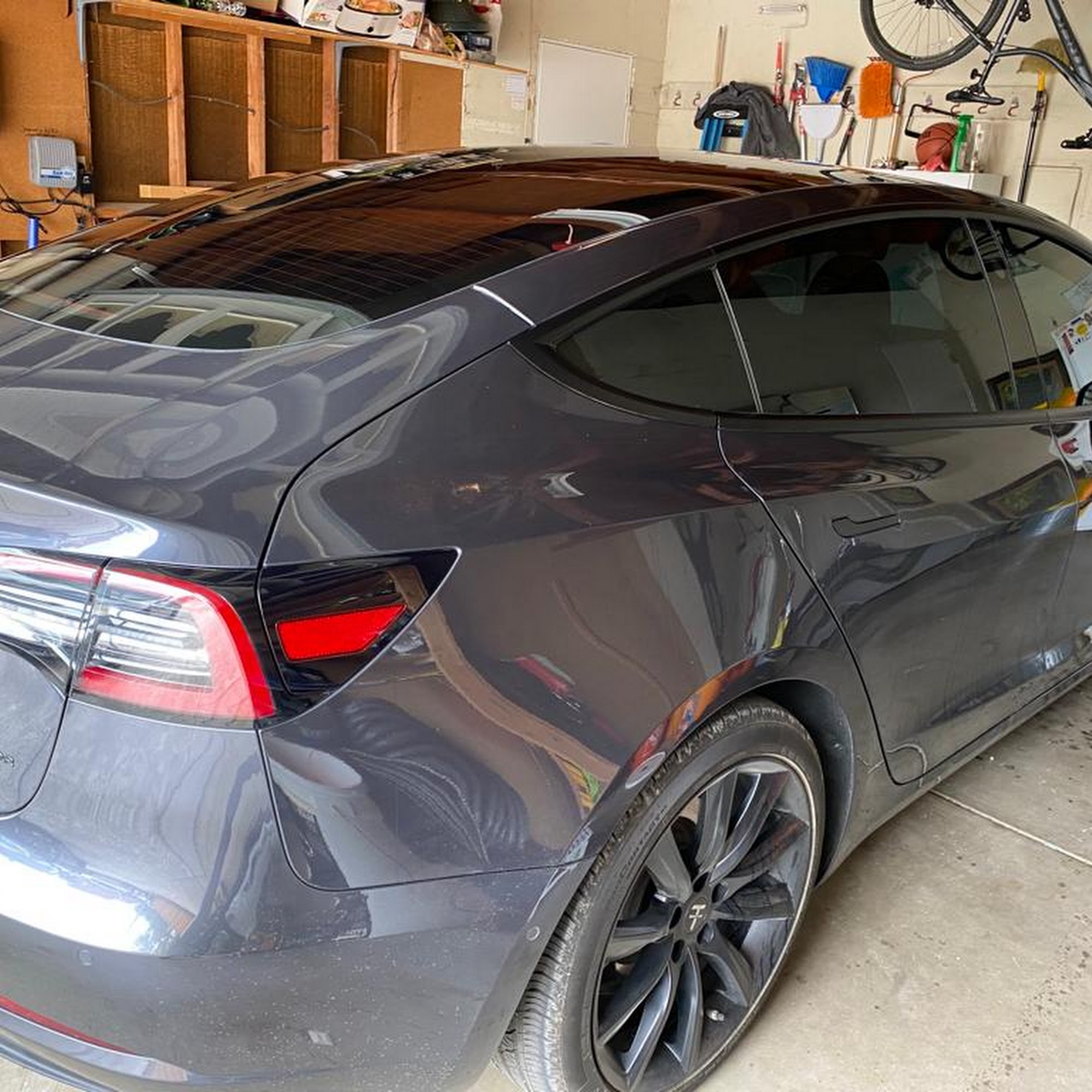 Dark Pro Tint 2154 Harborage Way, Oakley California 94561