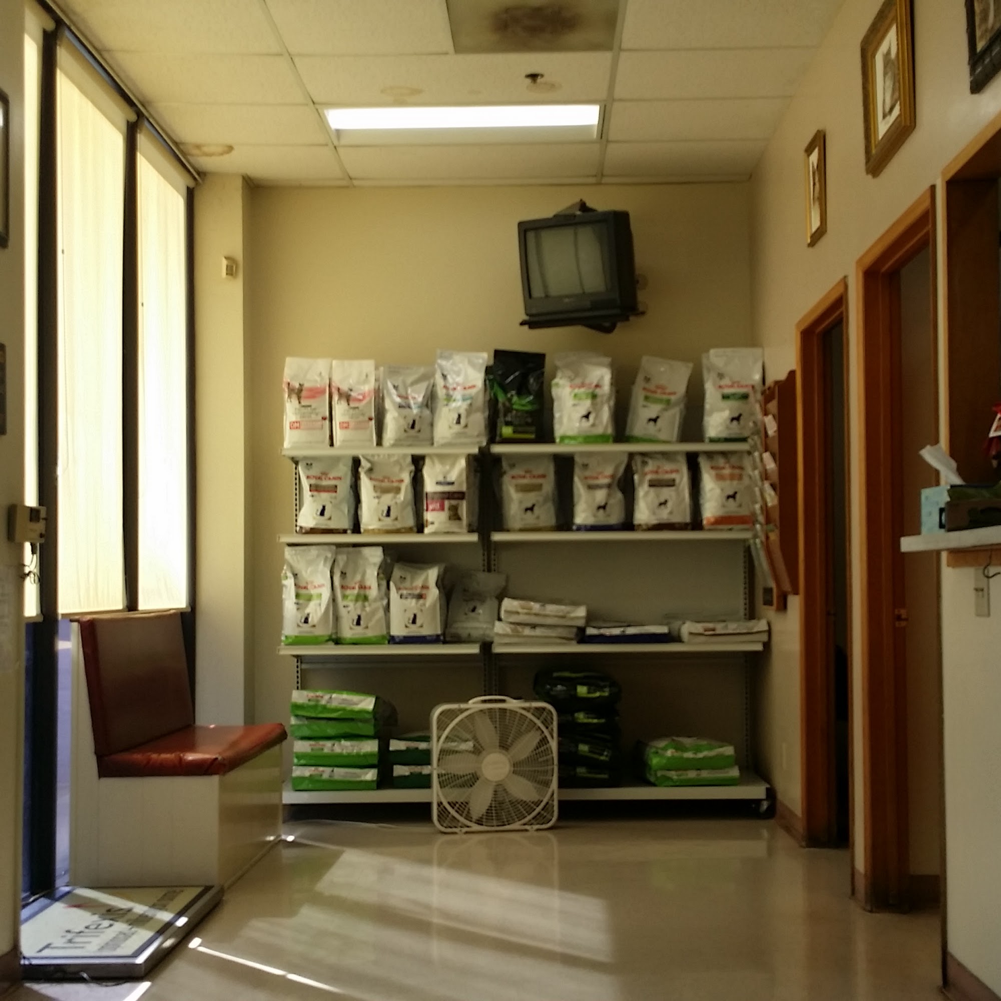 College Pet Clinic Oceanside