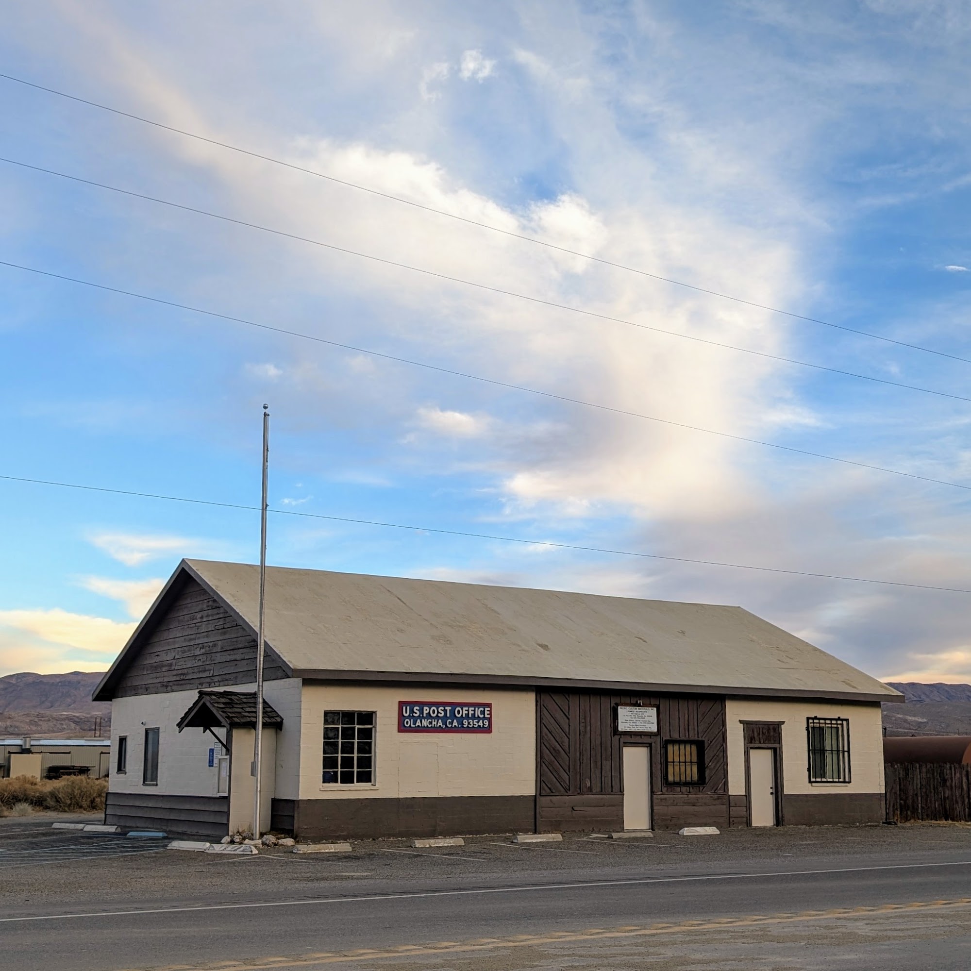 United States Postal Service Olancha