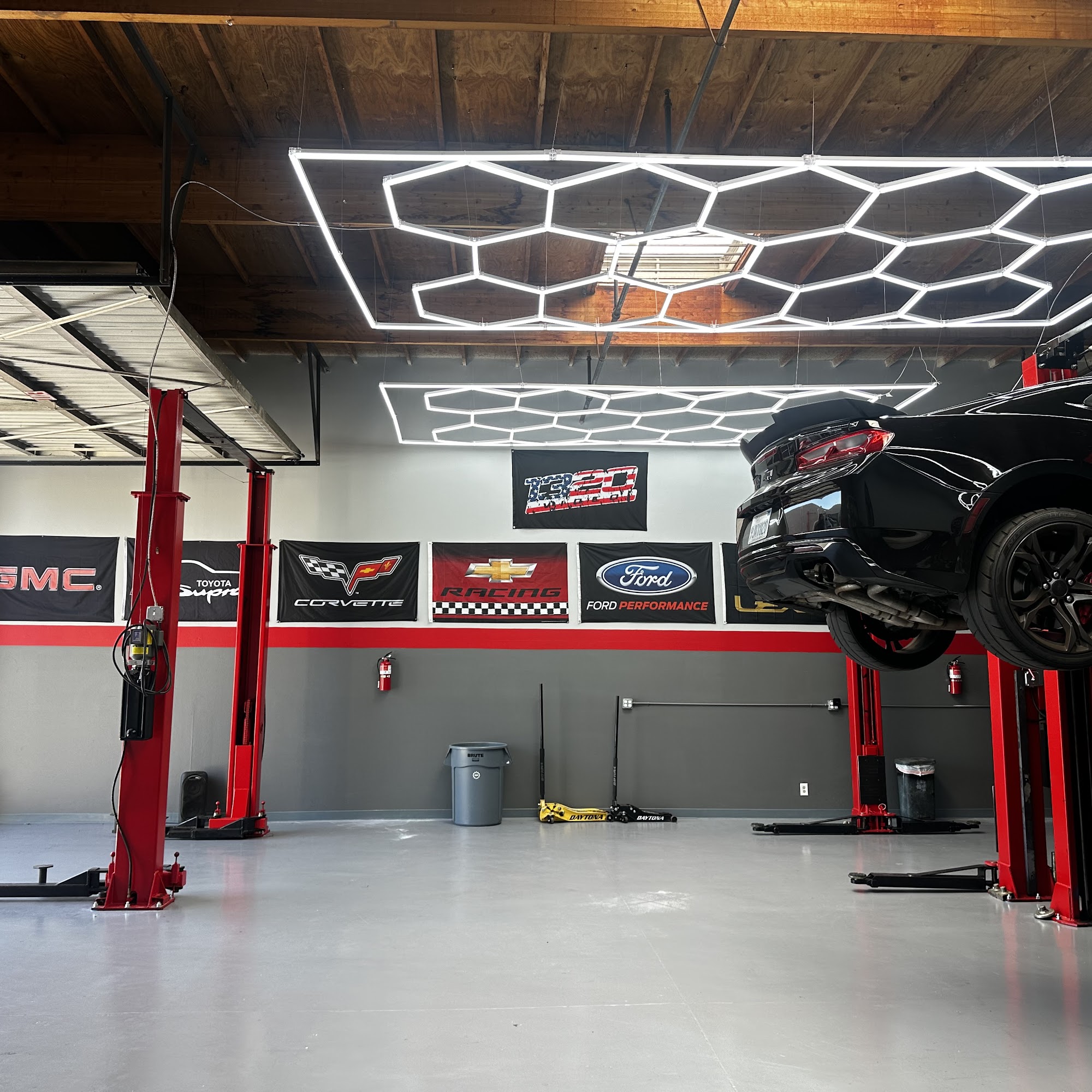 M & M Express Auto Repair Ontario