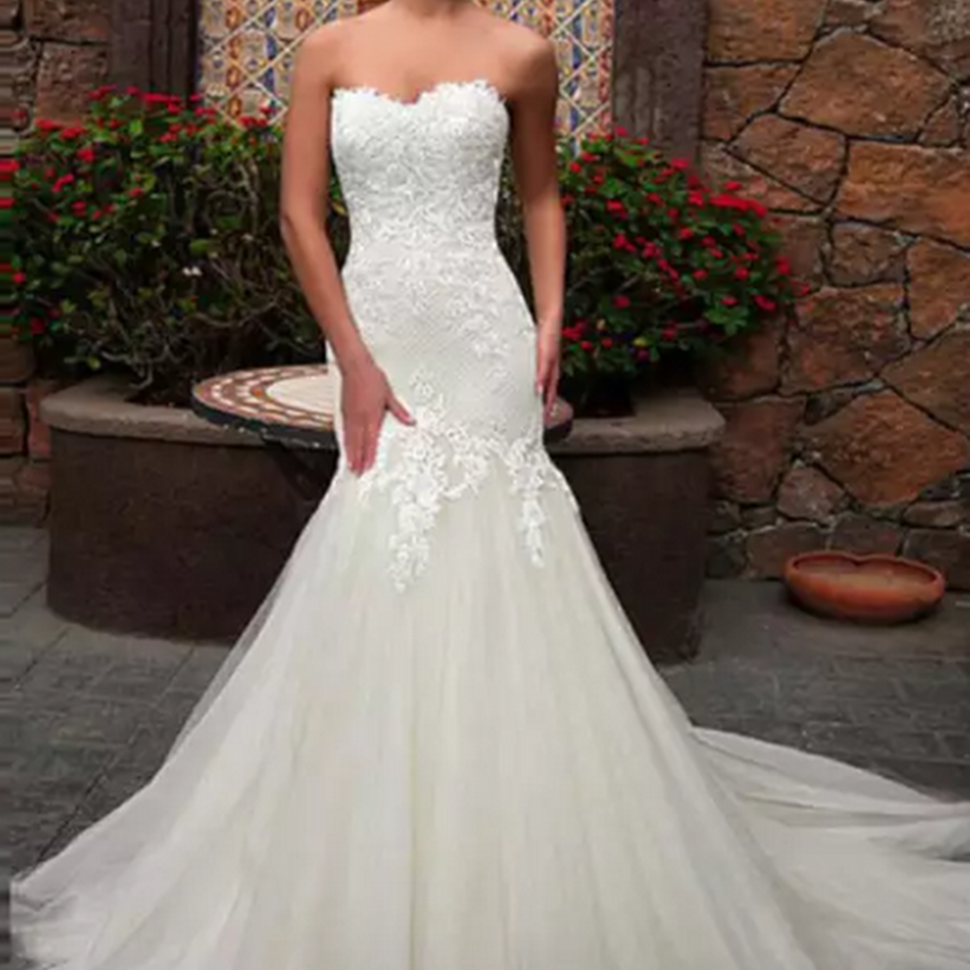 Bespoke Bridal by Julisa Tovar