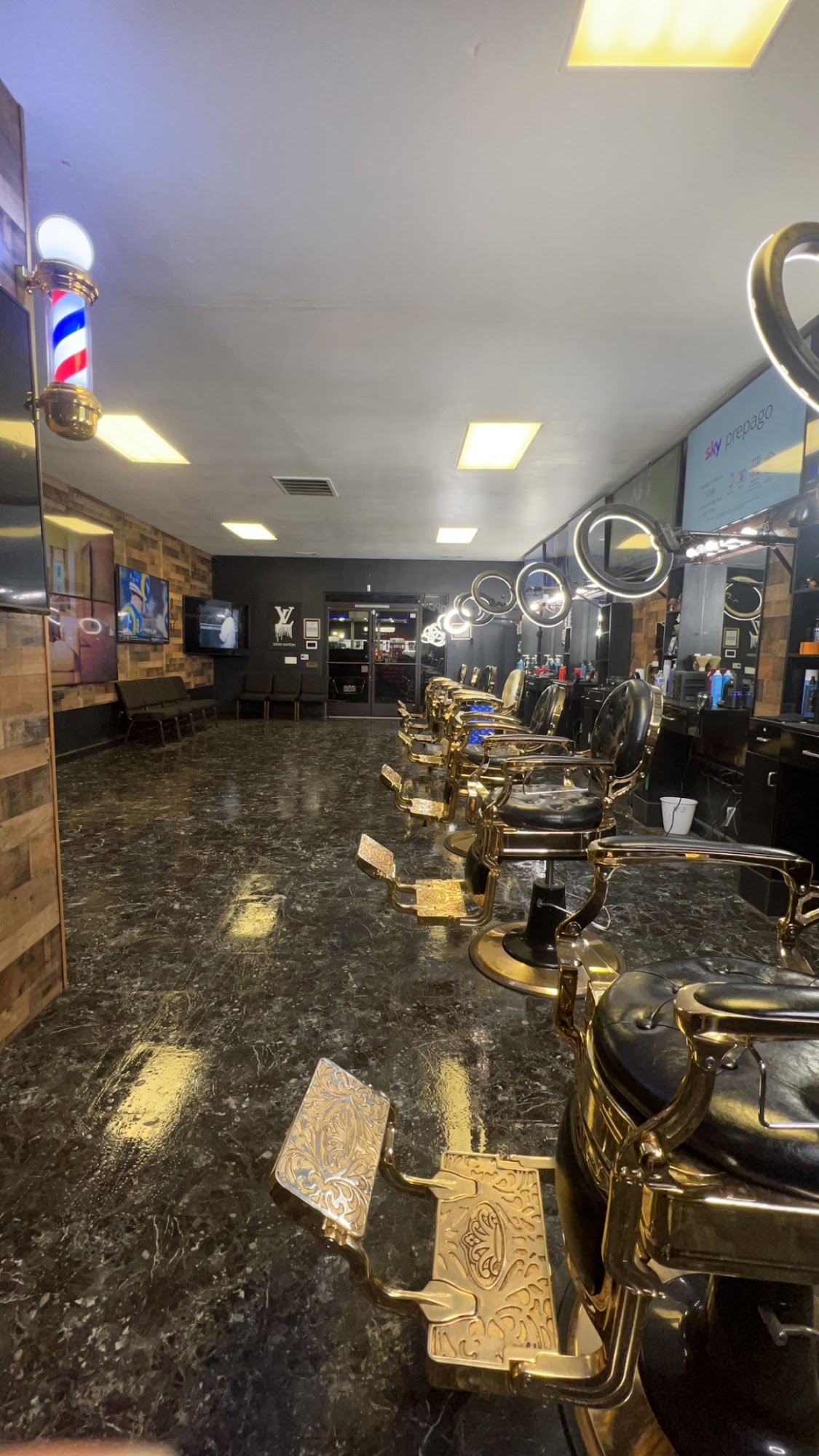 House Of Handsome 47