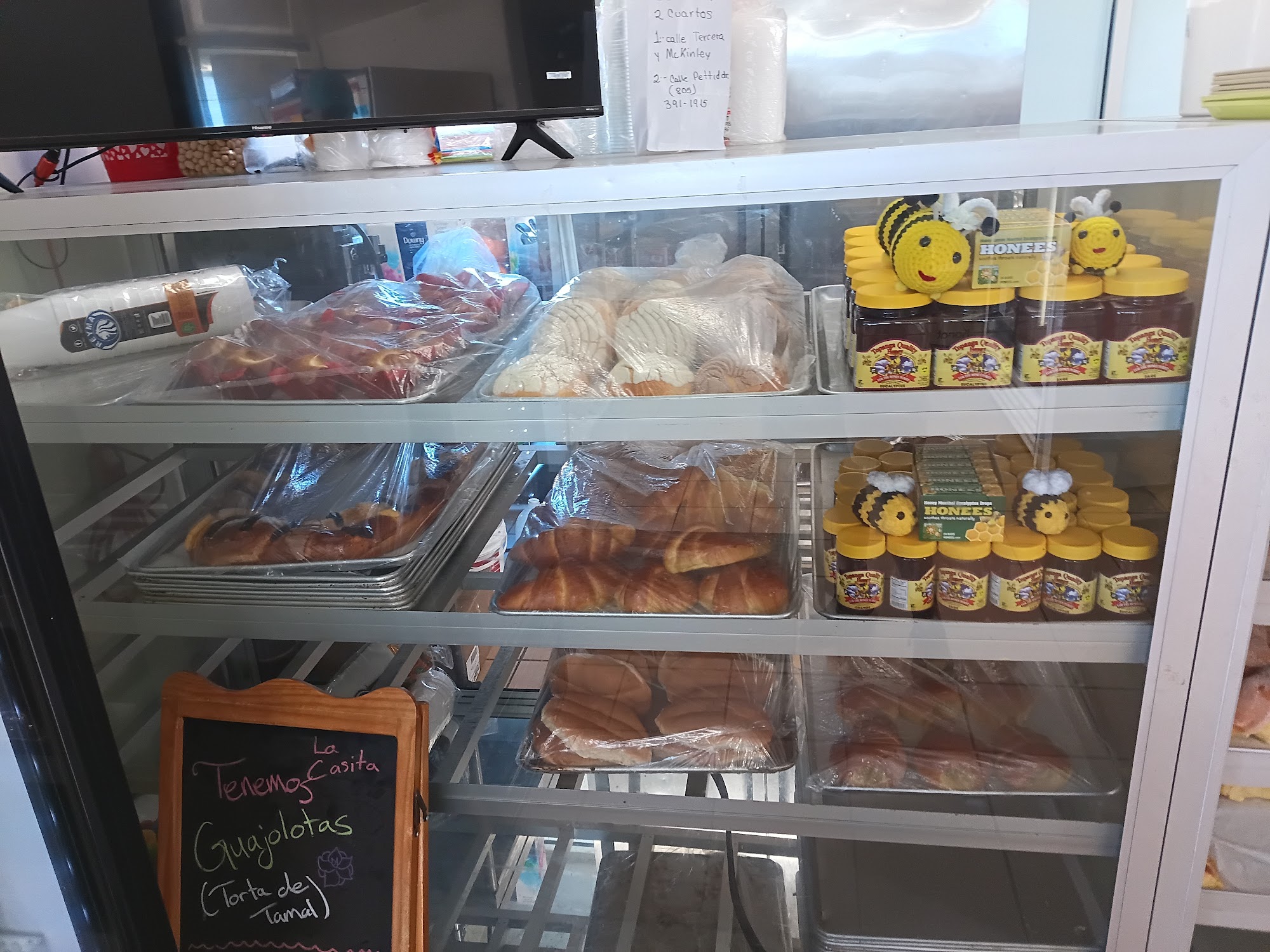 Panaderías La Casita Menu