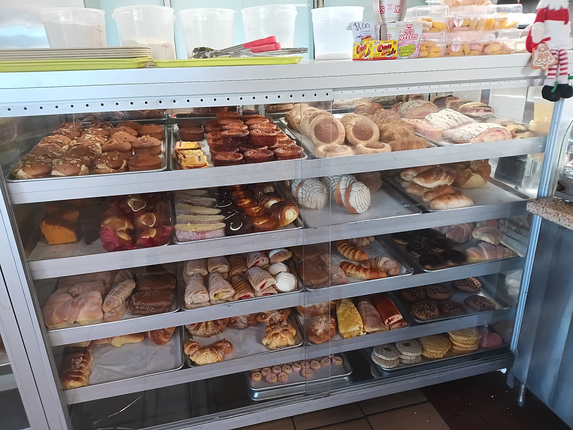 Panaderías La Casita Menu