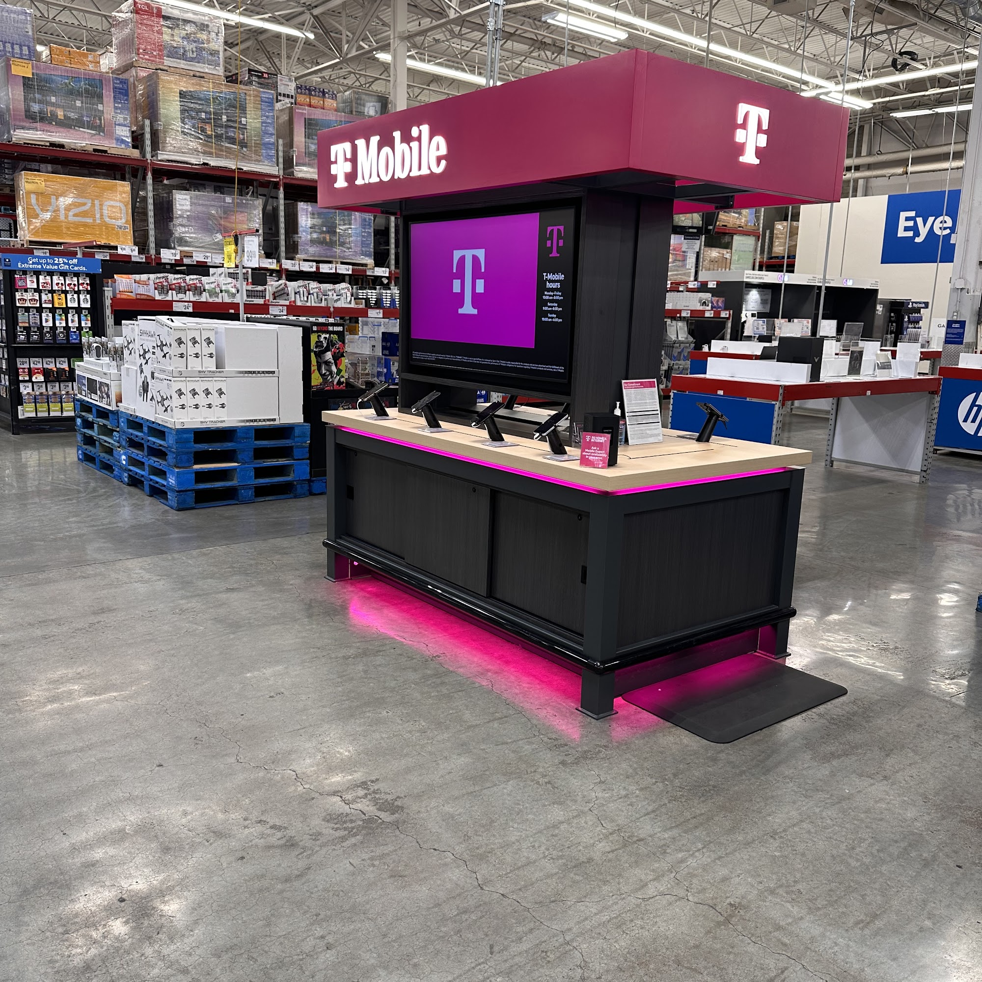 T-Mobile at Sam's Club Oxnard