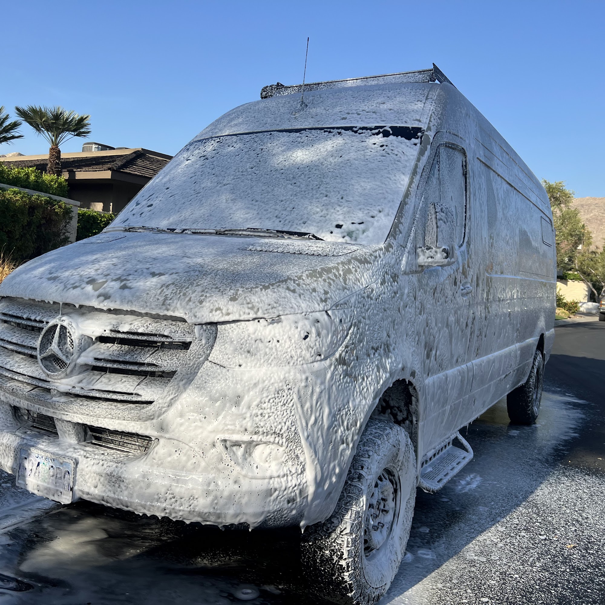 Aparicio’s Mobile Car Wash & Detailing