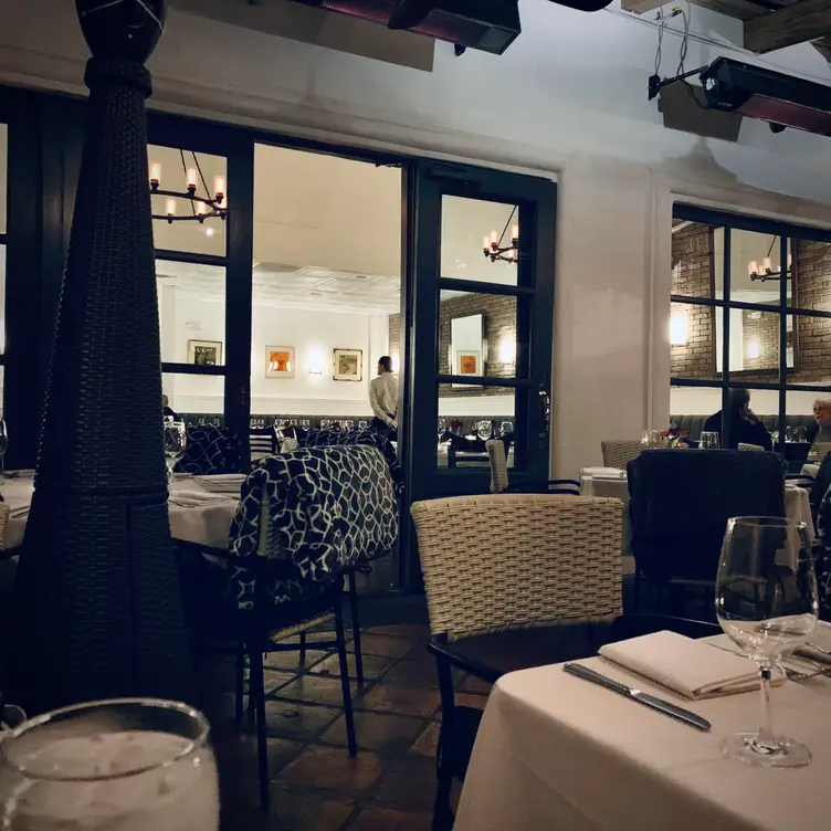 Photo credit: opentable