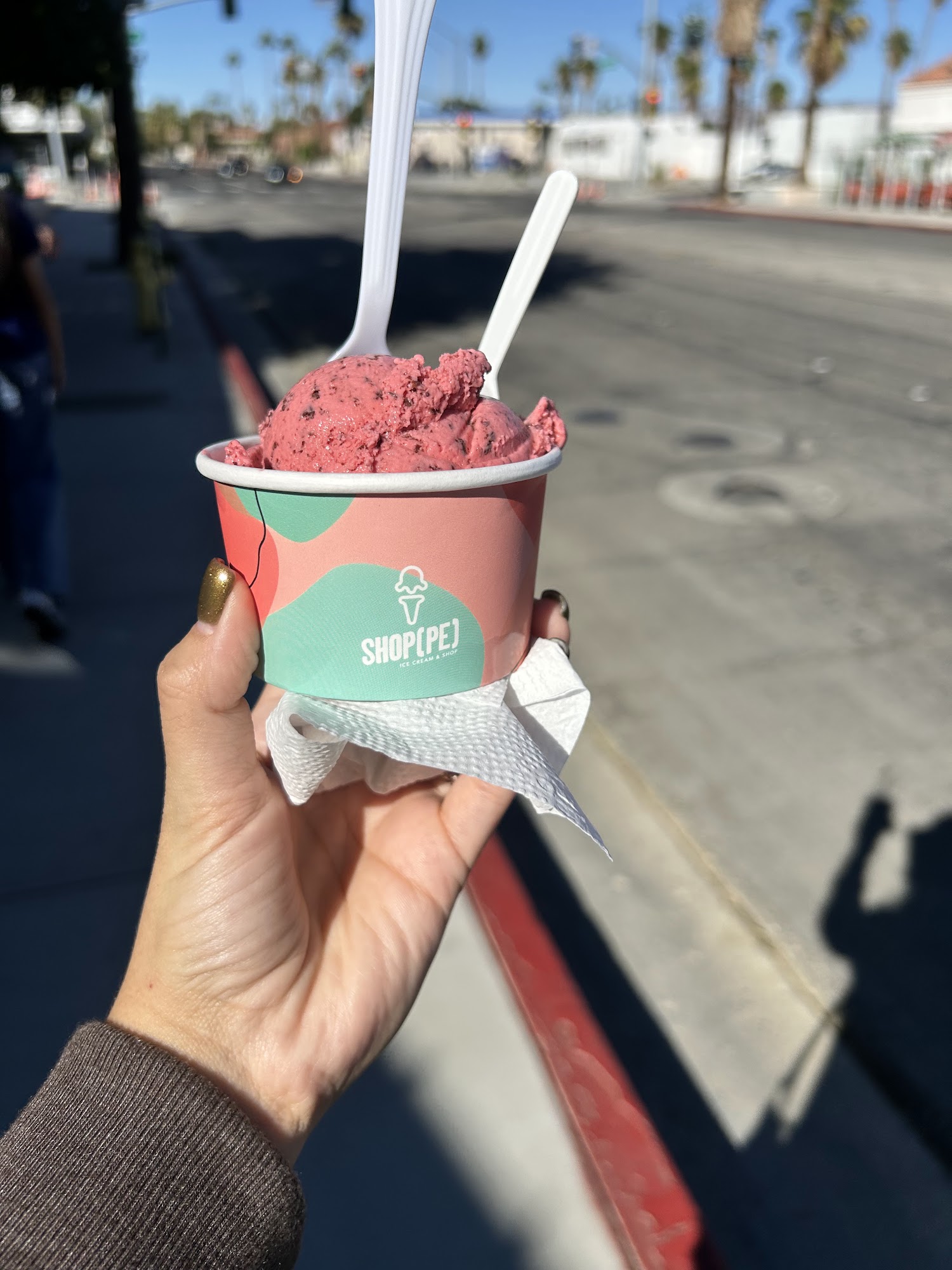 Shop(pe) | Ice Cream & Shop Menu