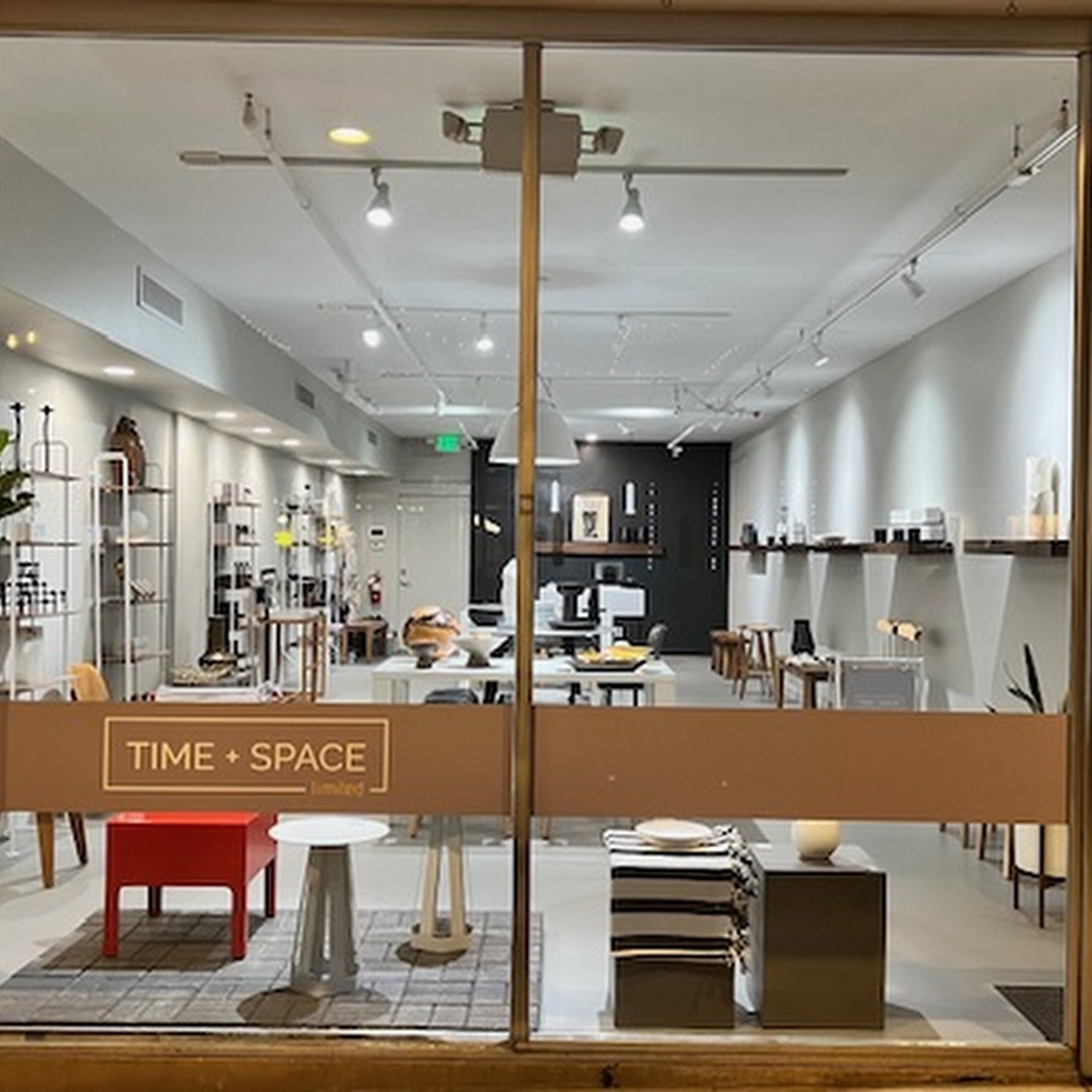 Time + Space Limited Palm Springs