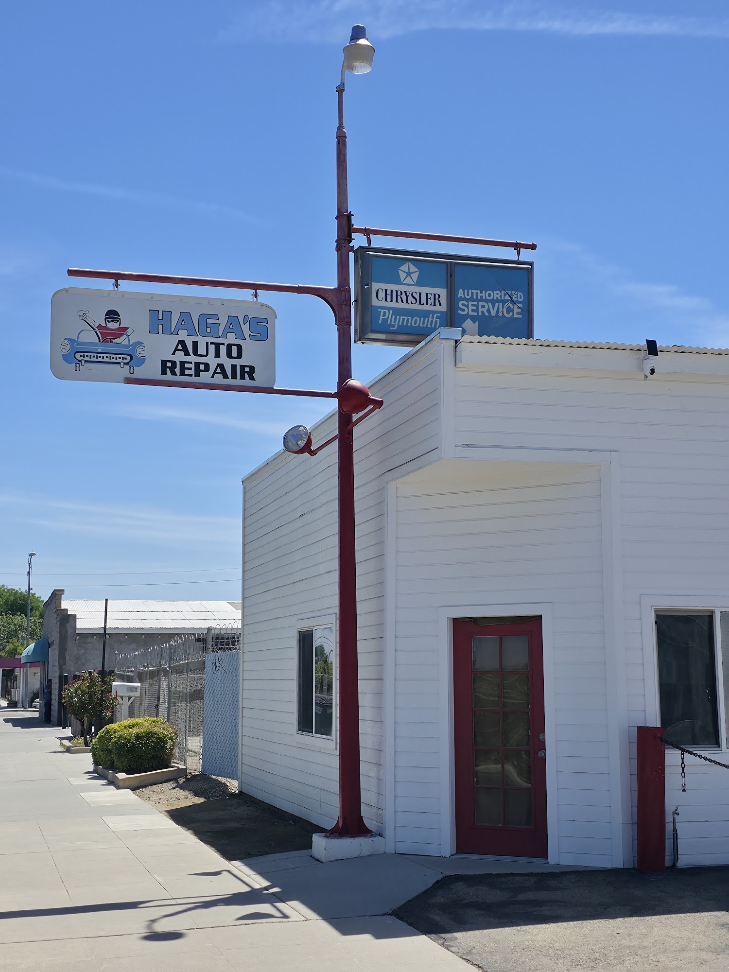 Haga's Auto Repair Parlier