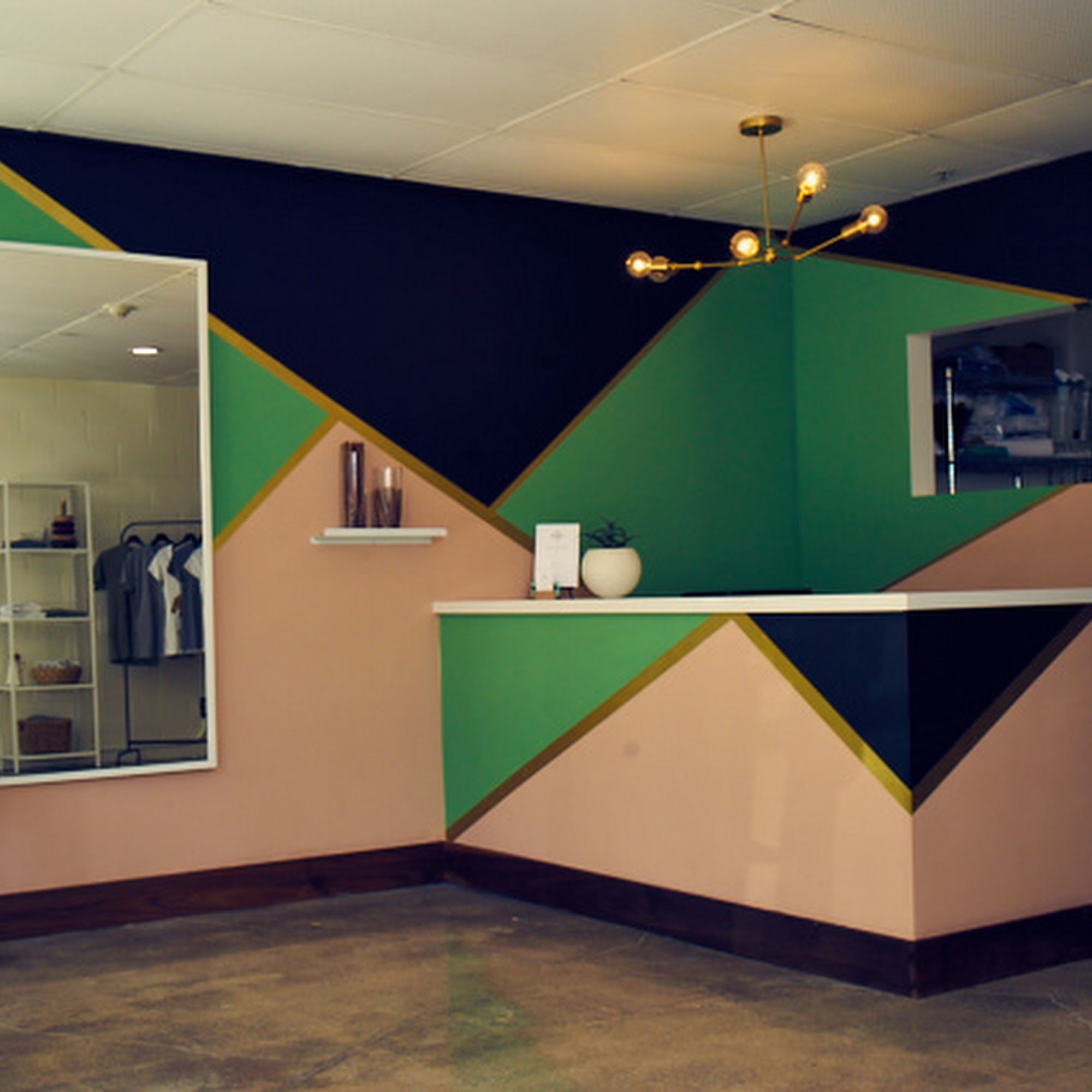 Roch & Gertrude Pet Spa Pasadena