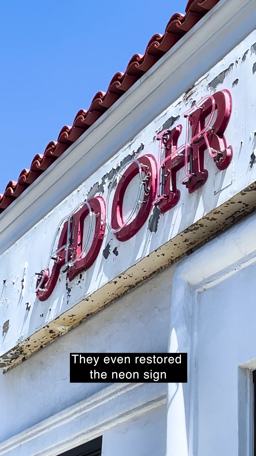 Howlin' Ray's Hot Chicken - Pasadena Pasadena