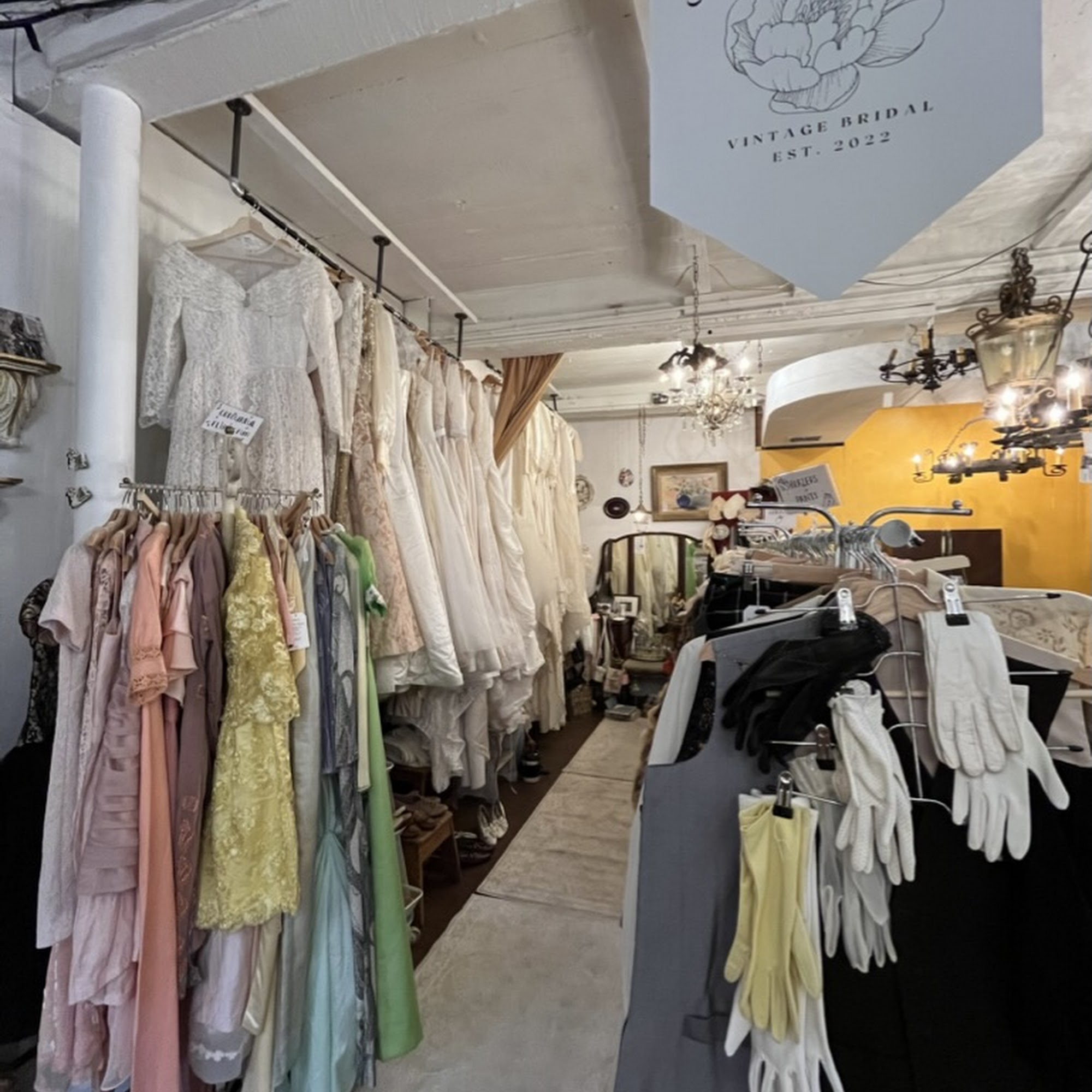 Cream & Ivory Pasadena