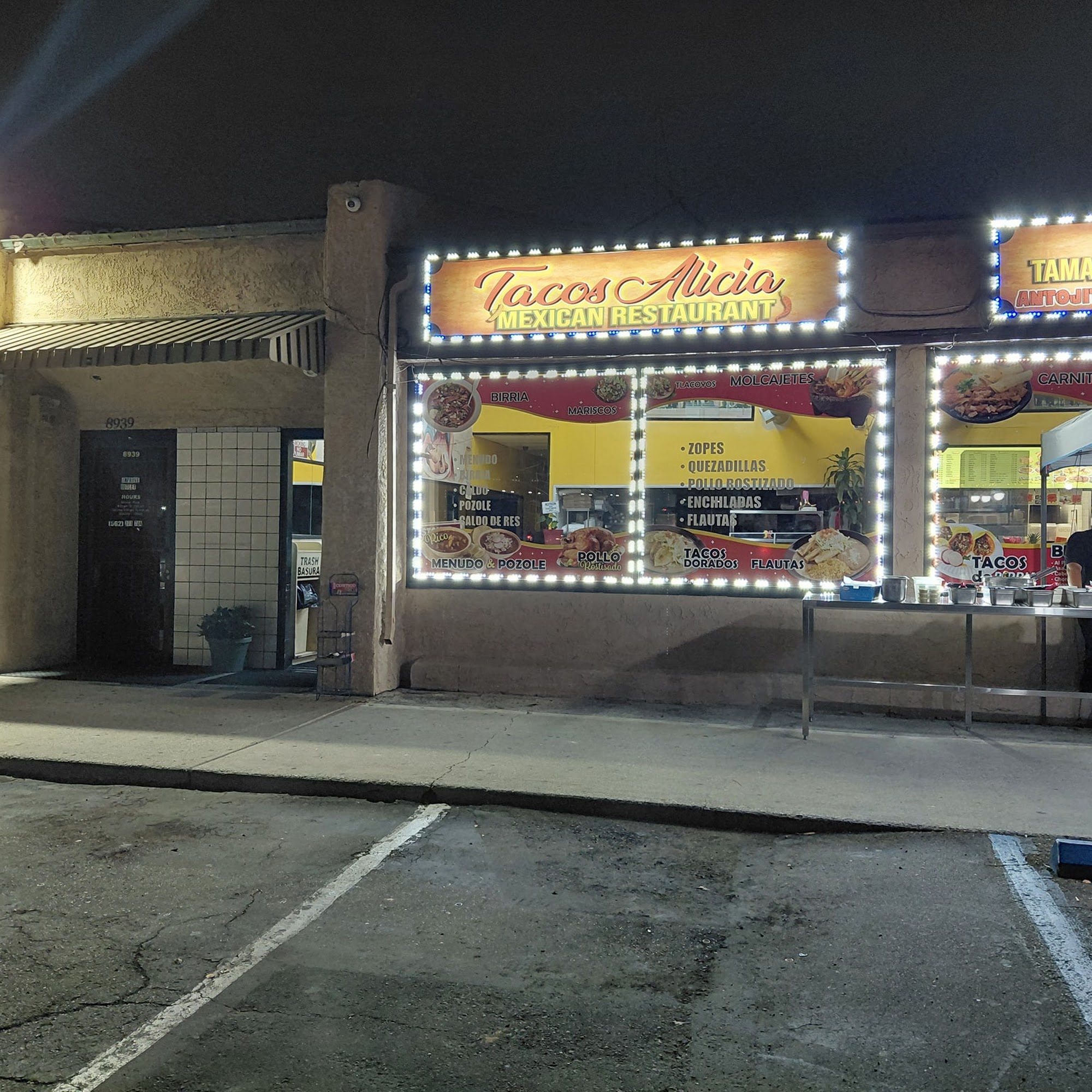 Tacos Alicia Mexican Restaurant 8943 Slauson Ave, Pico Rivera