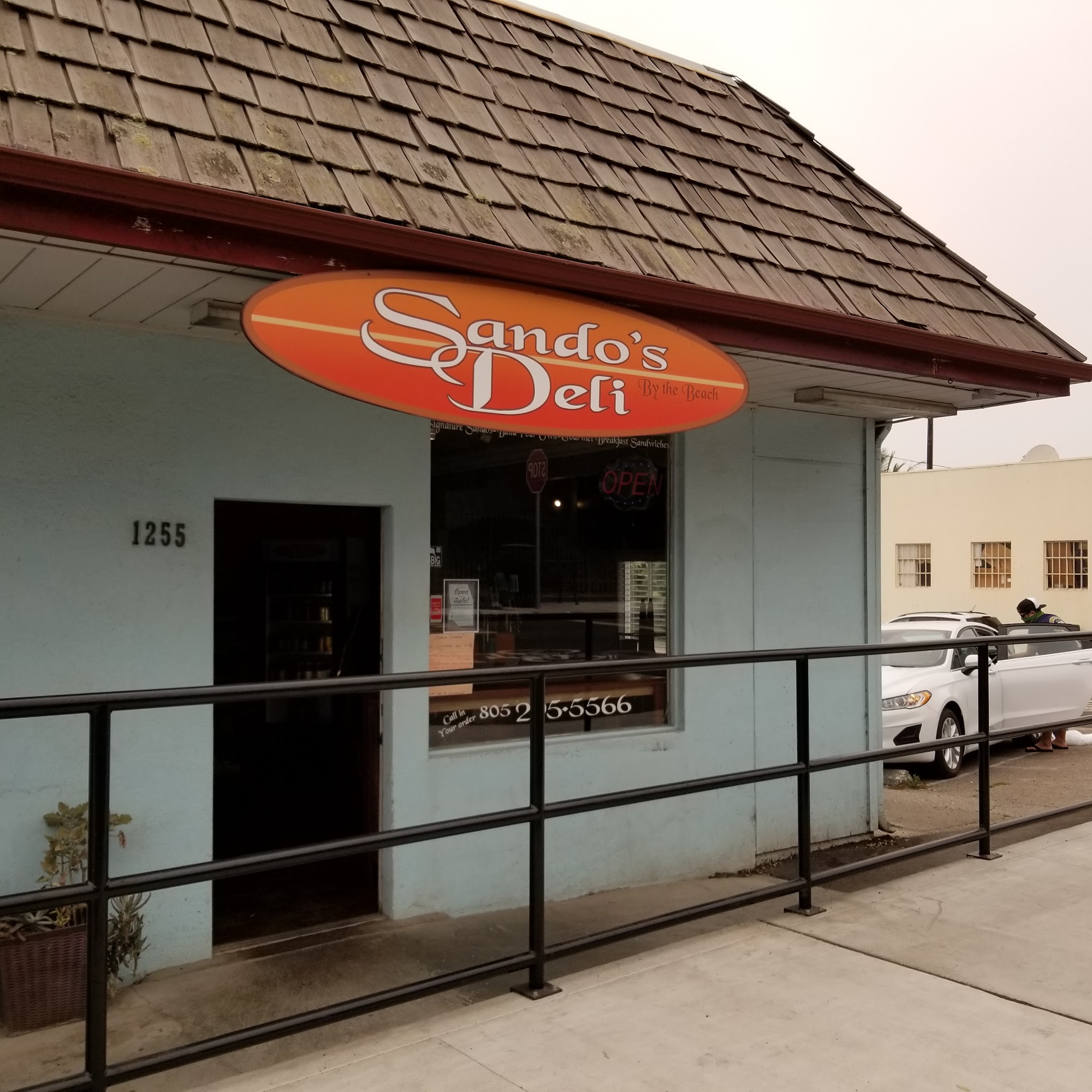 Sando's Deli Pismo Beach