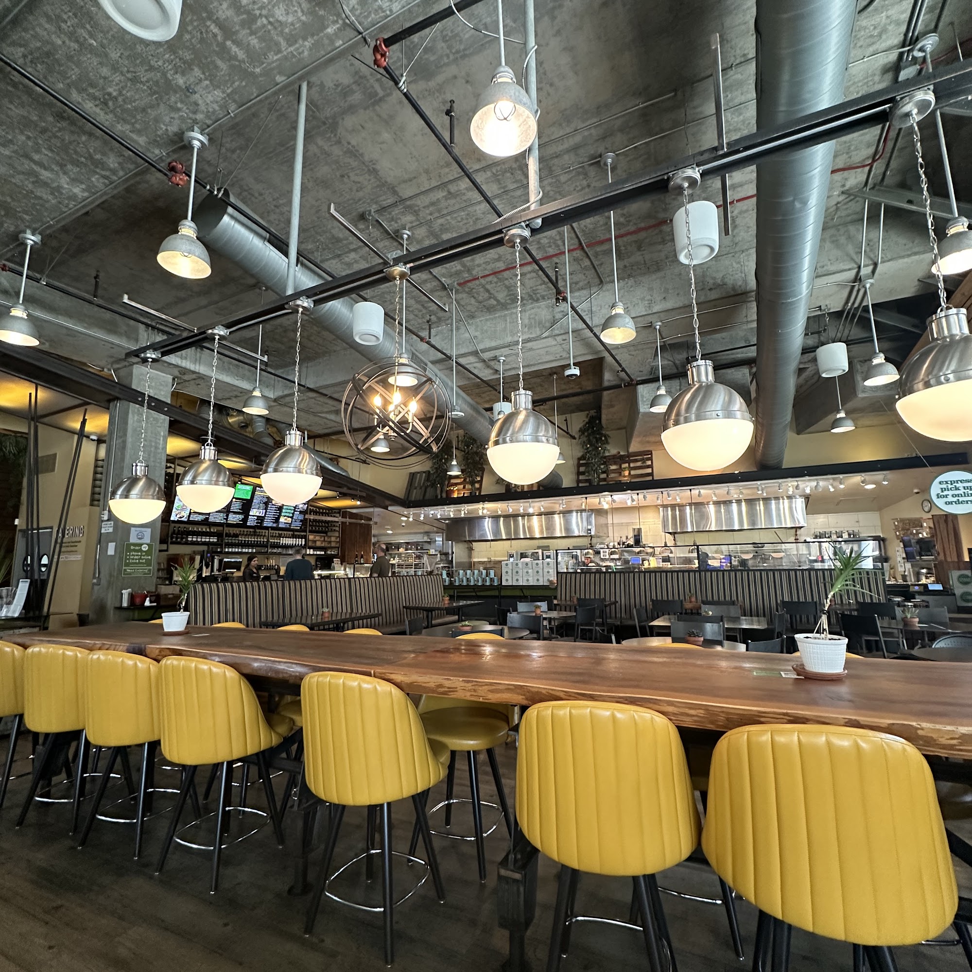 Urban Plates Playa Vista