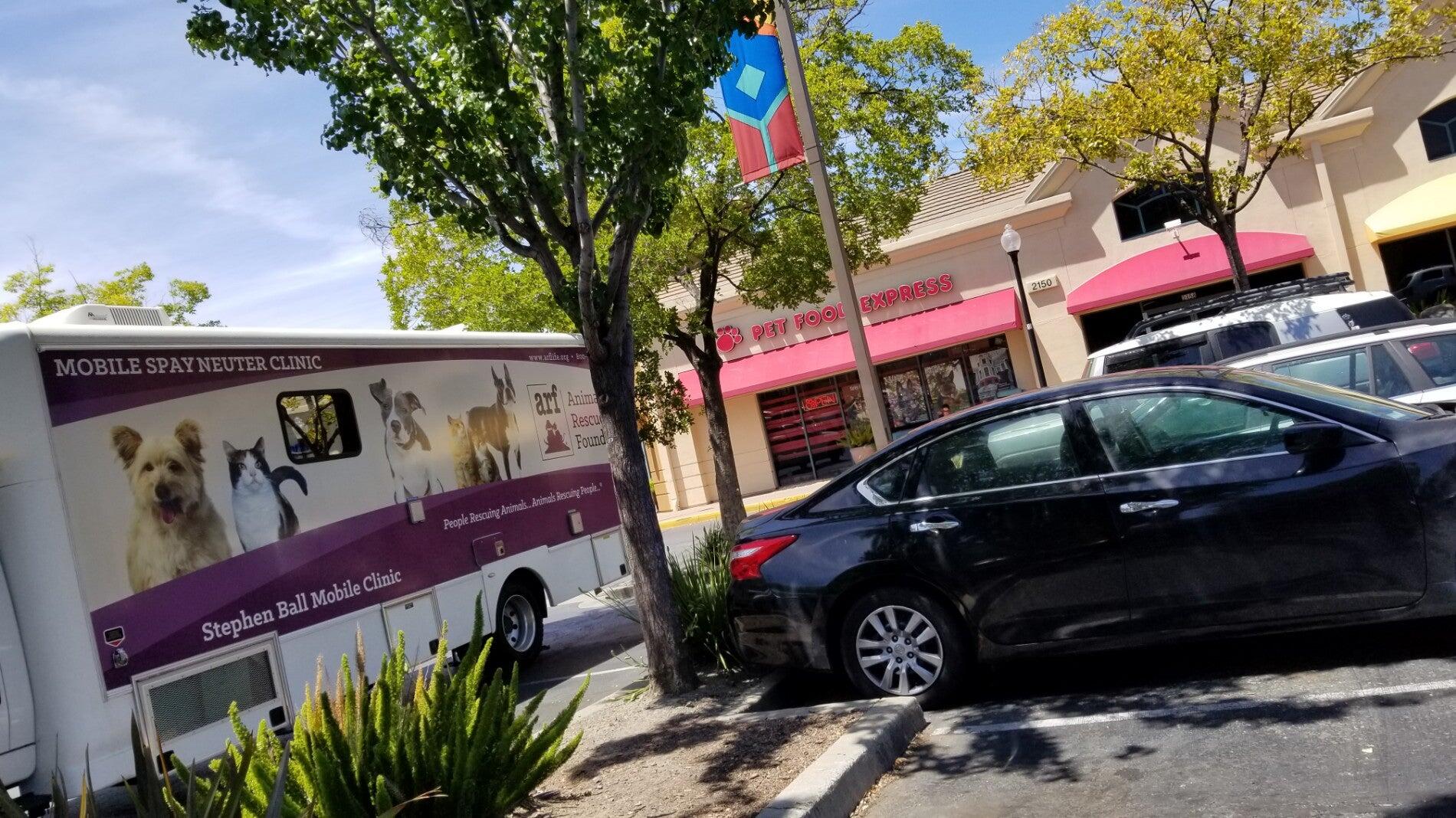 Pet Food Express Pleasant Hill