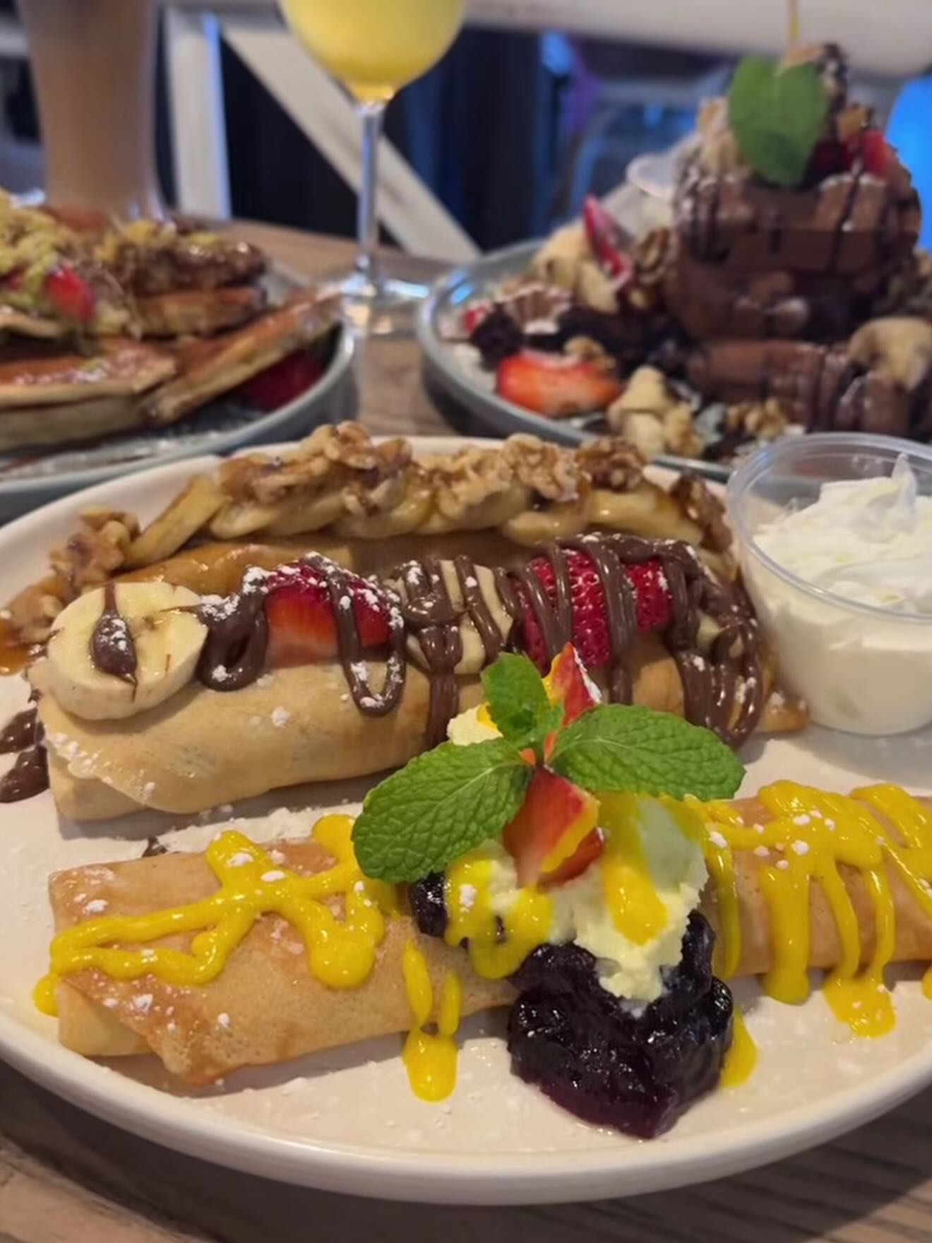 Crumbs Breakfast, Lunch & Bar Pleasant Hill