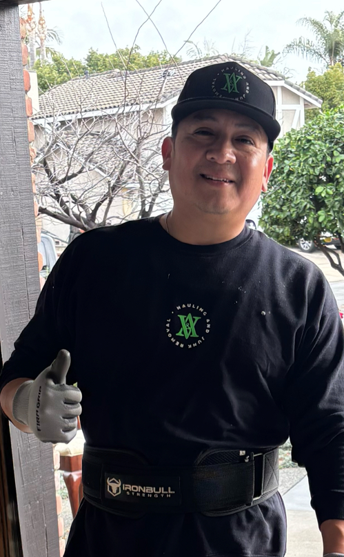 V&A Hauling and Junk Removal Pomona