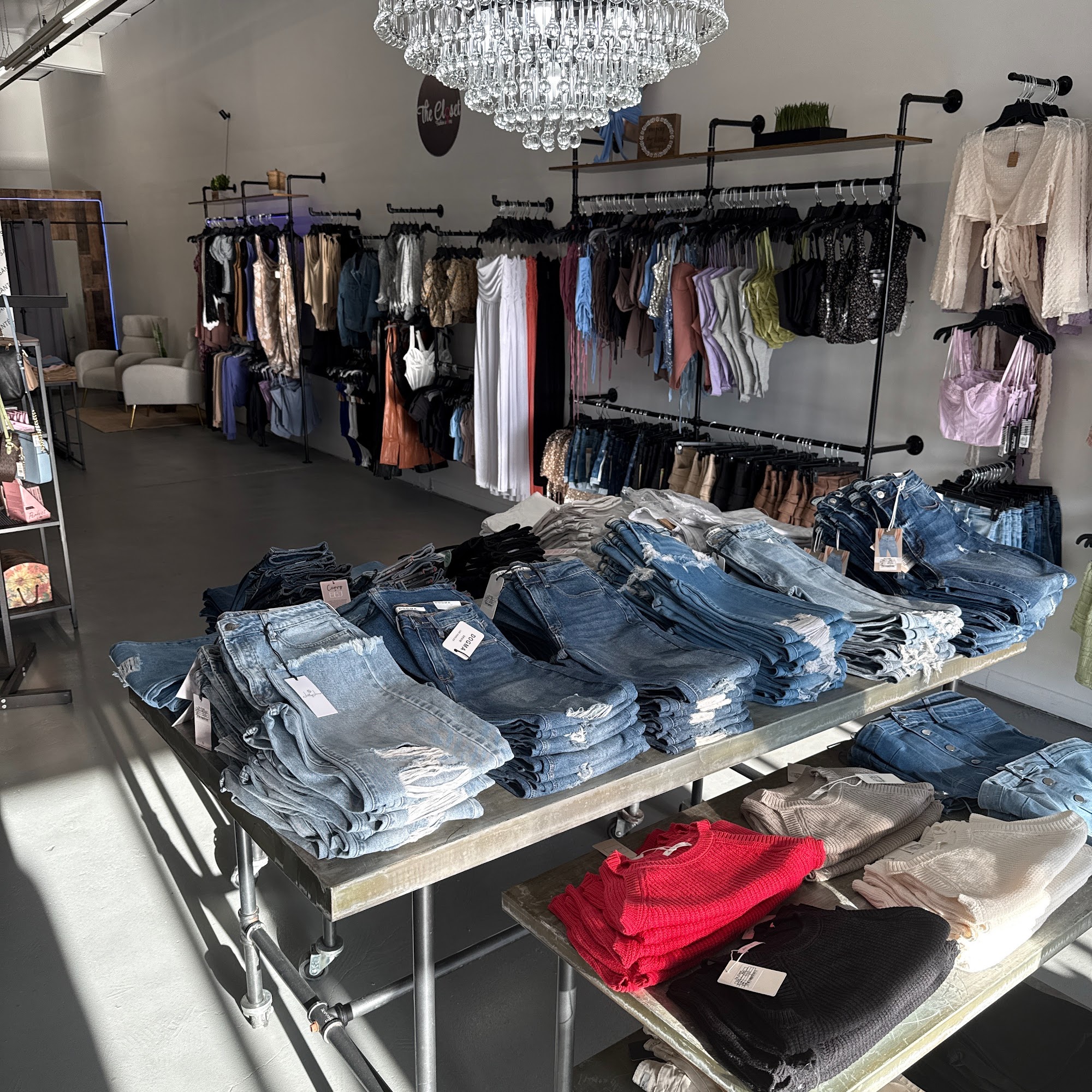 The Closet Fashion Store Pomona