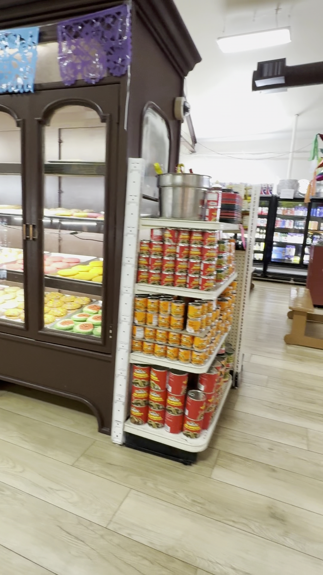 Maximo's Grocery Menu