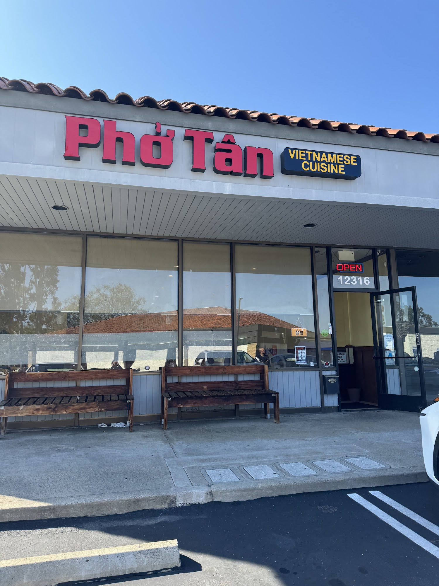 Pho Tan Poway