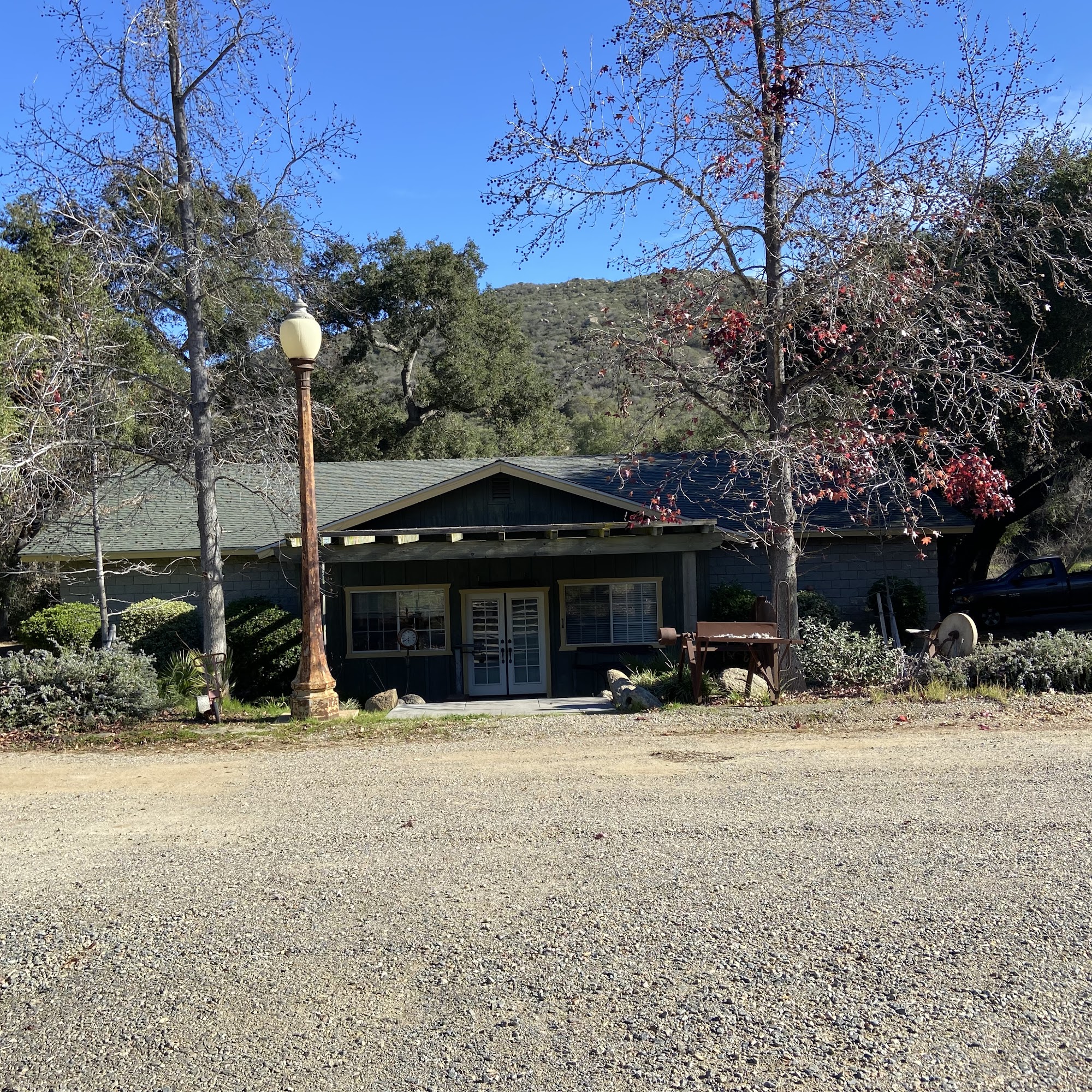 Butler Brothers Cabinets 19738 CA-78, Ramona California 92065