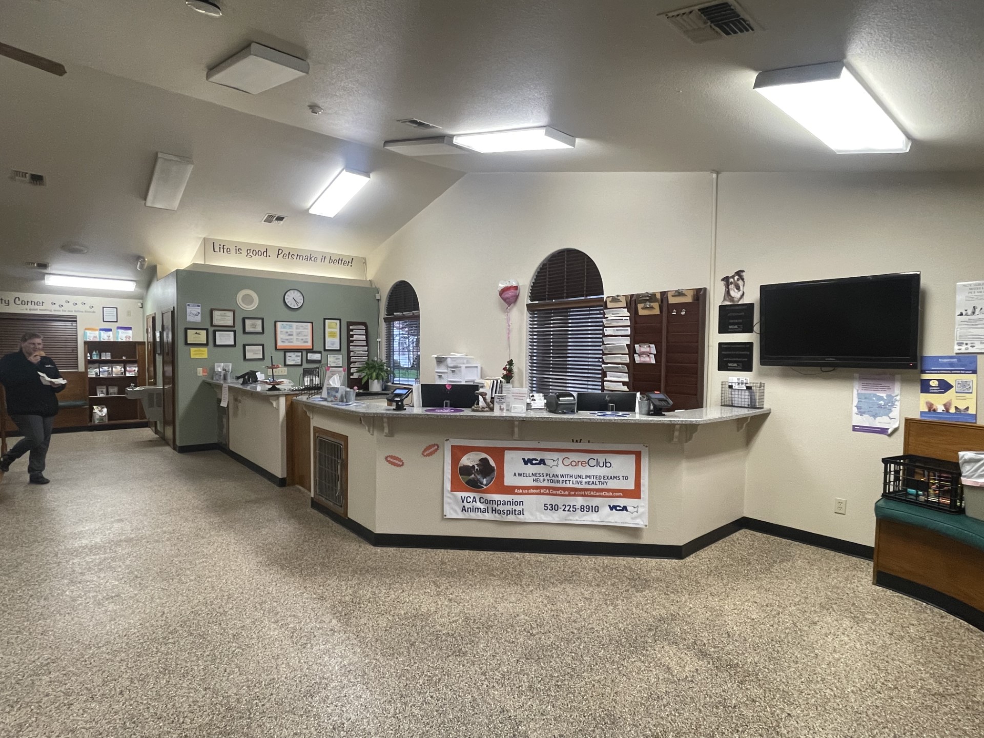 VCA Companion Animal Hospital Redding