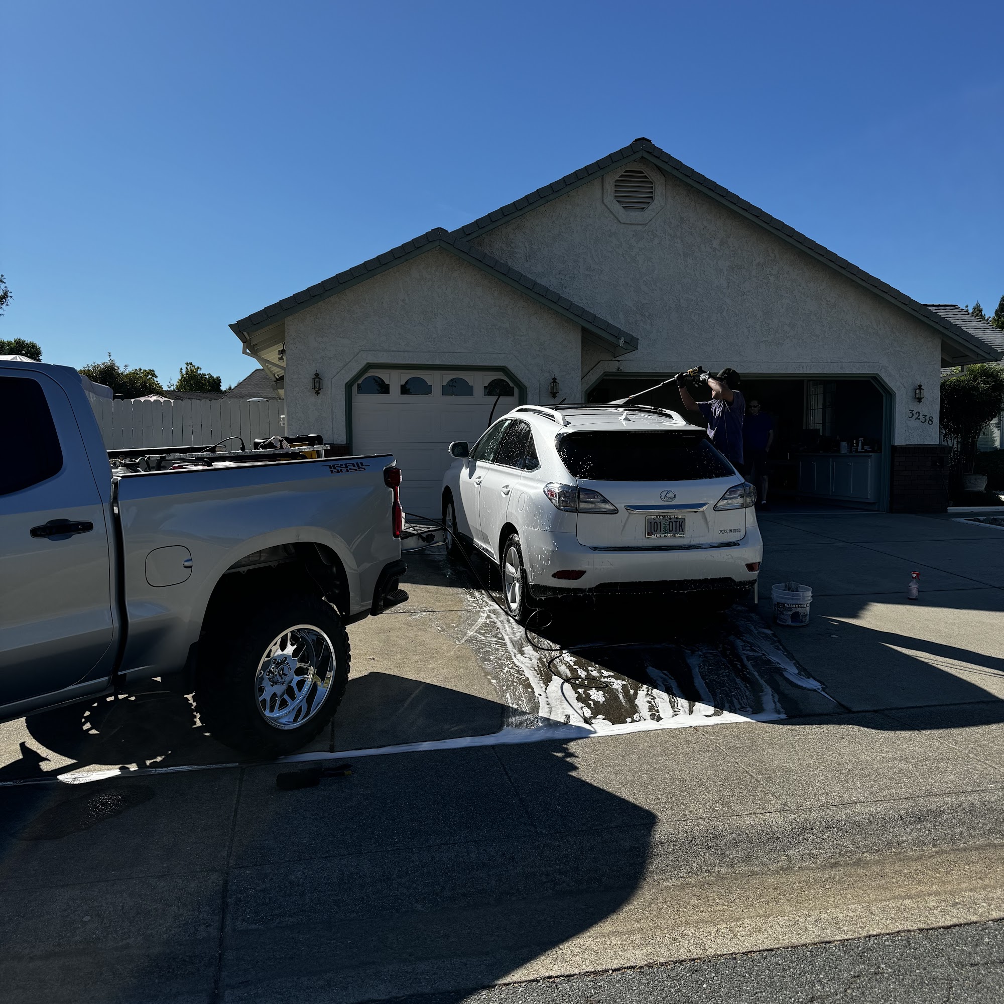 Haywards Auto Garage 2704 Hartnell Ave A, Redding California 96002