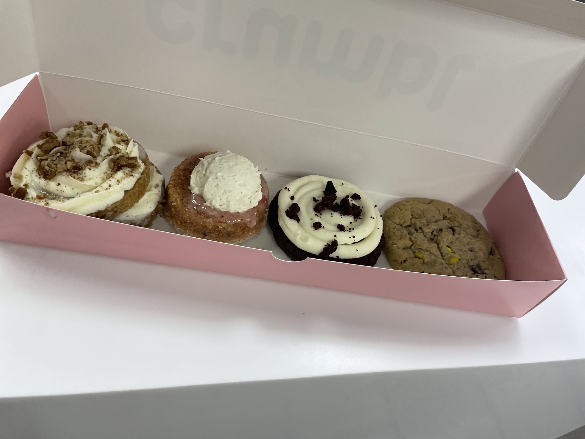 Crumbl - Redlands Redlands