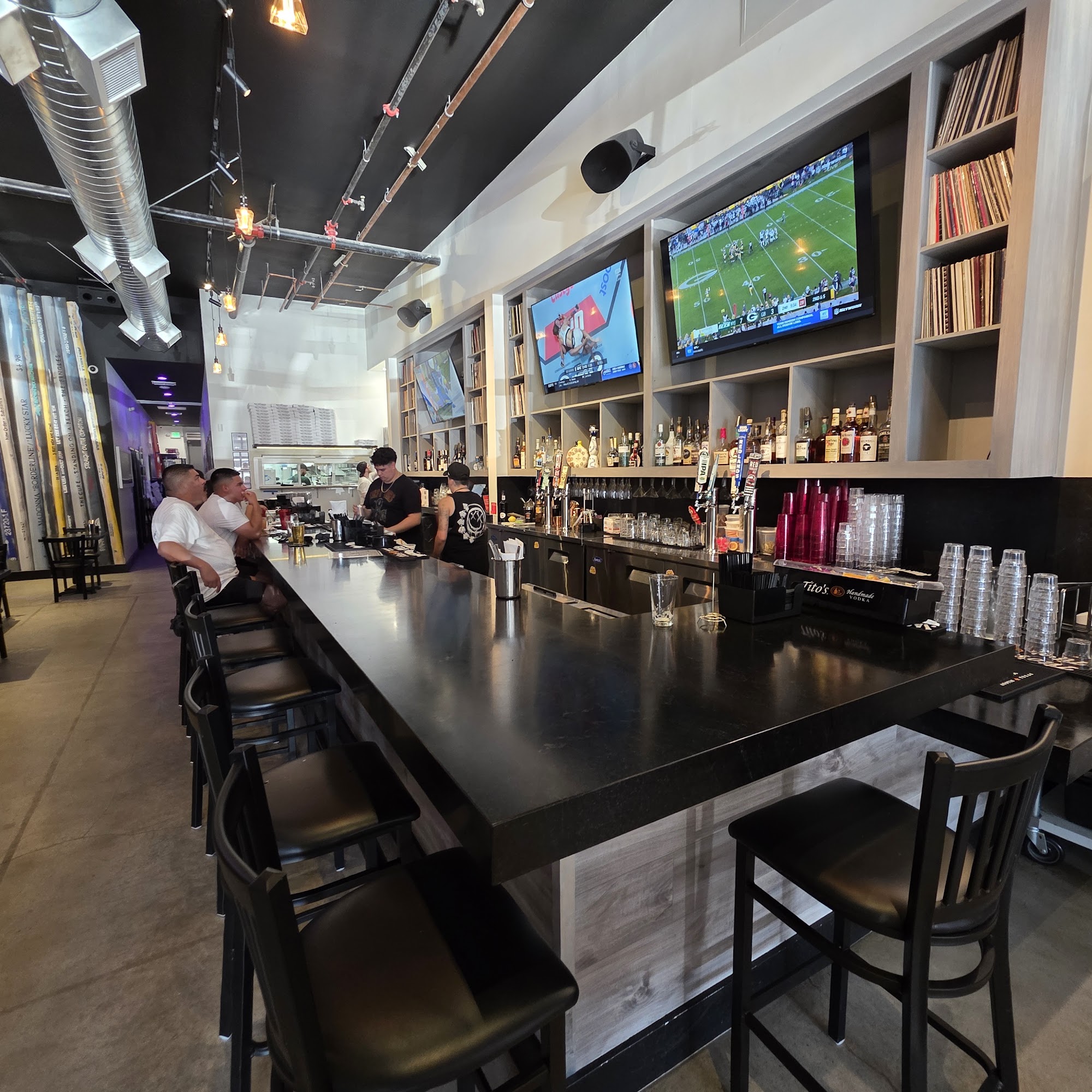 Made From Skratch Pizza Kitchen 118 Orange St, Redlands