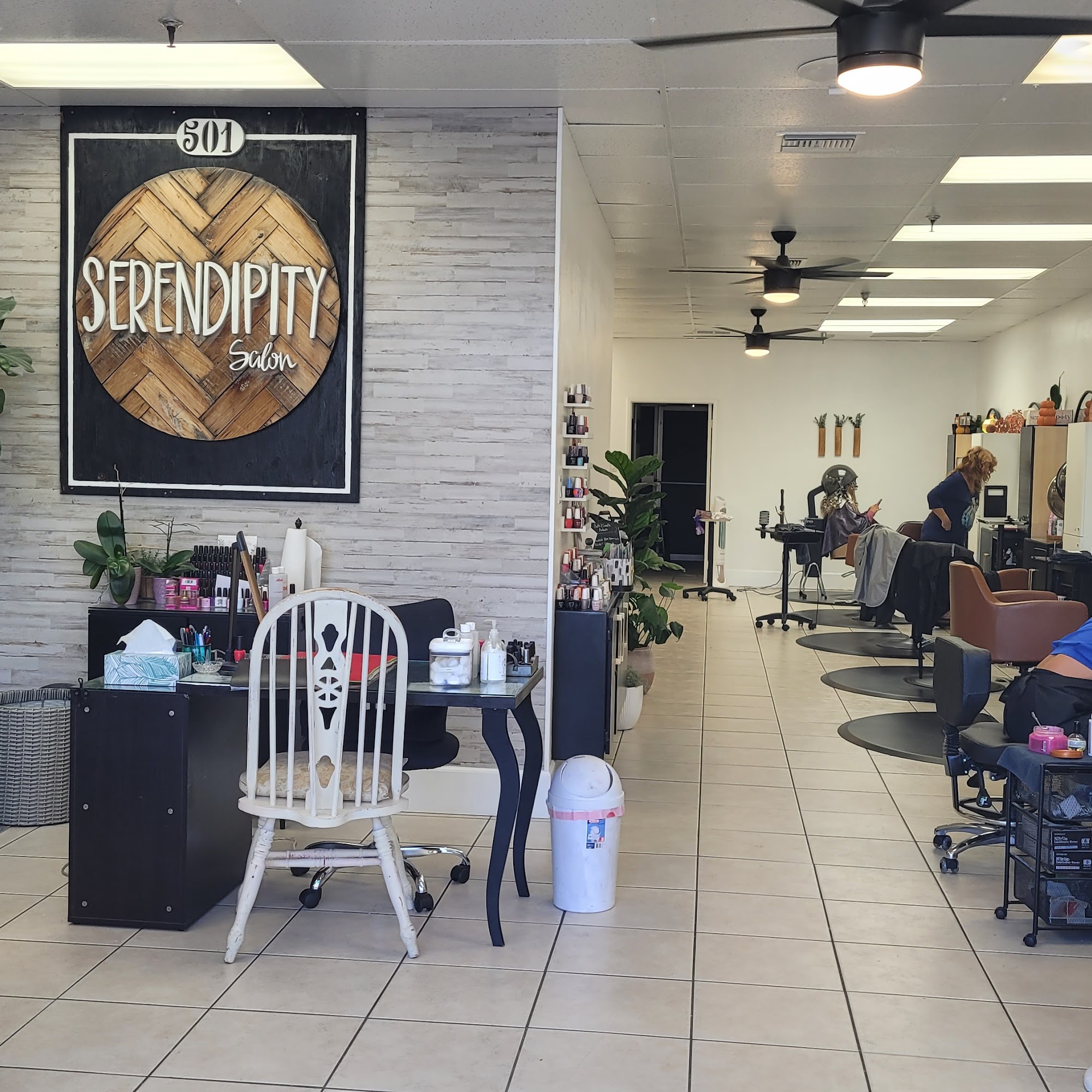 Serendipity Salon